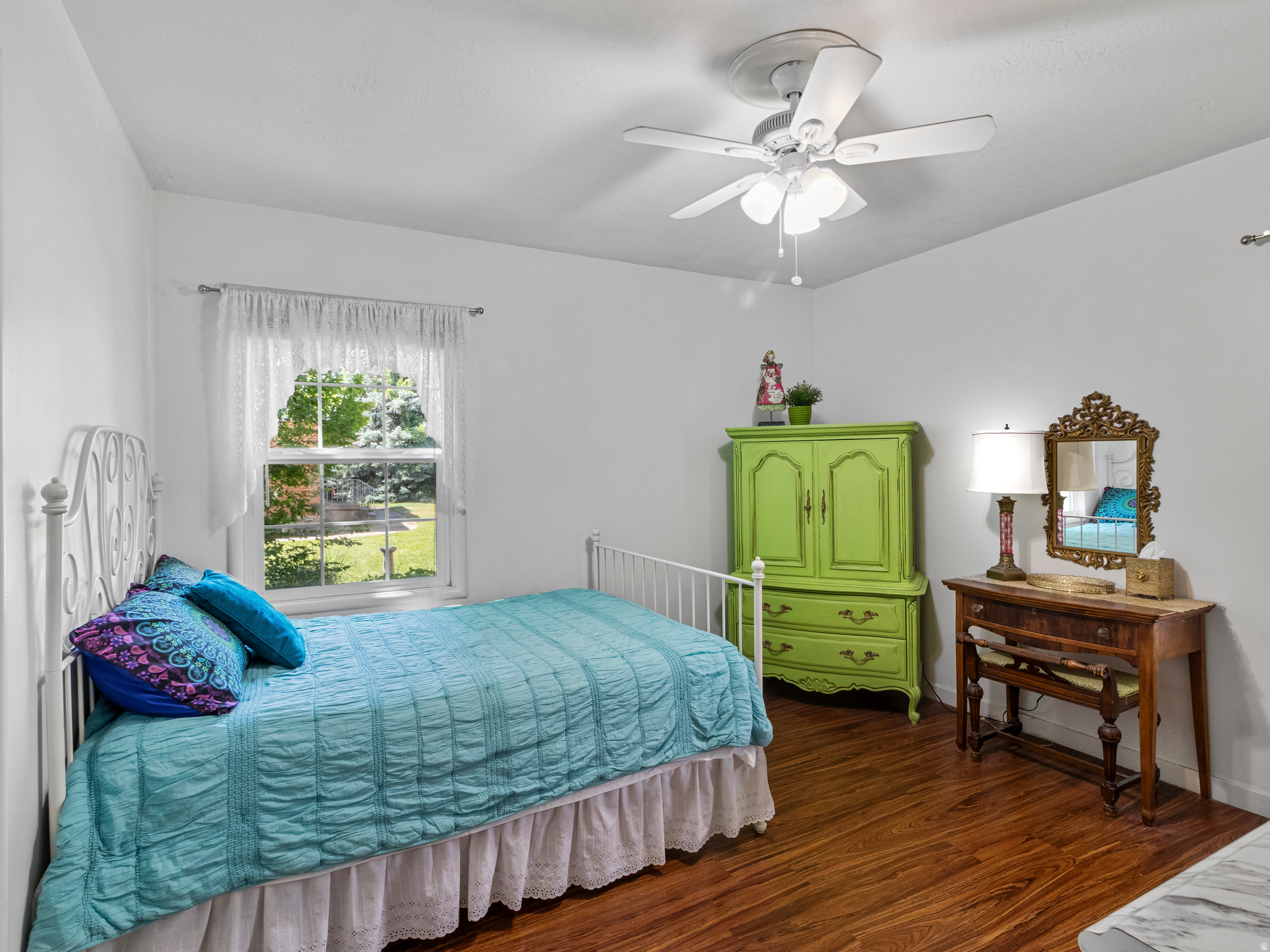 MURRAY HILL GARDENS - Residential