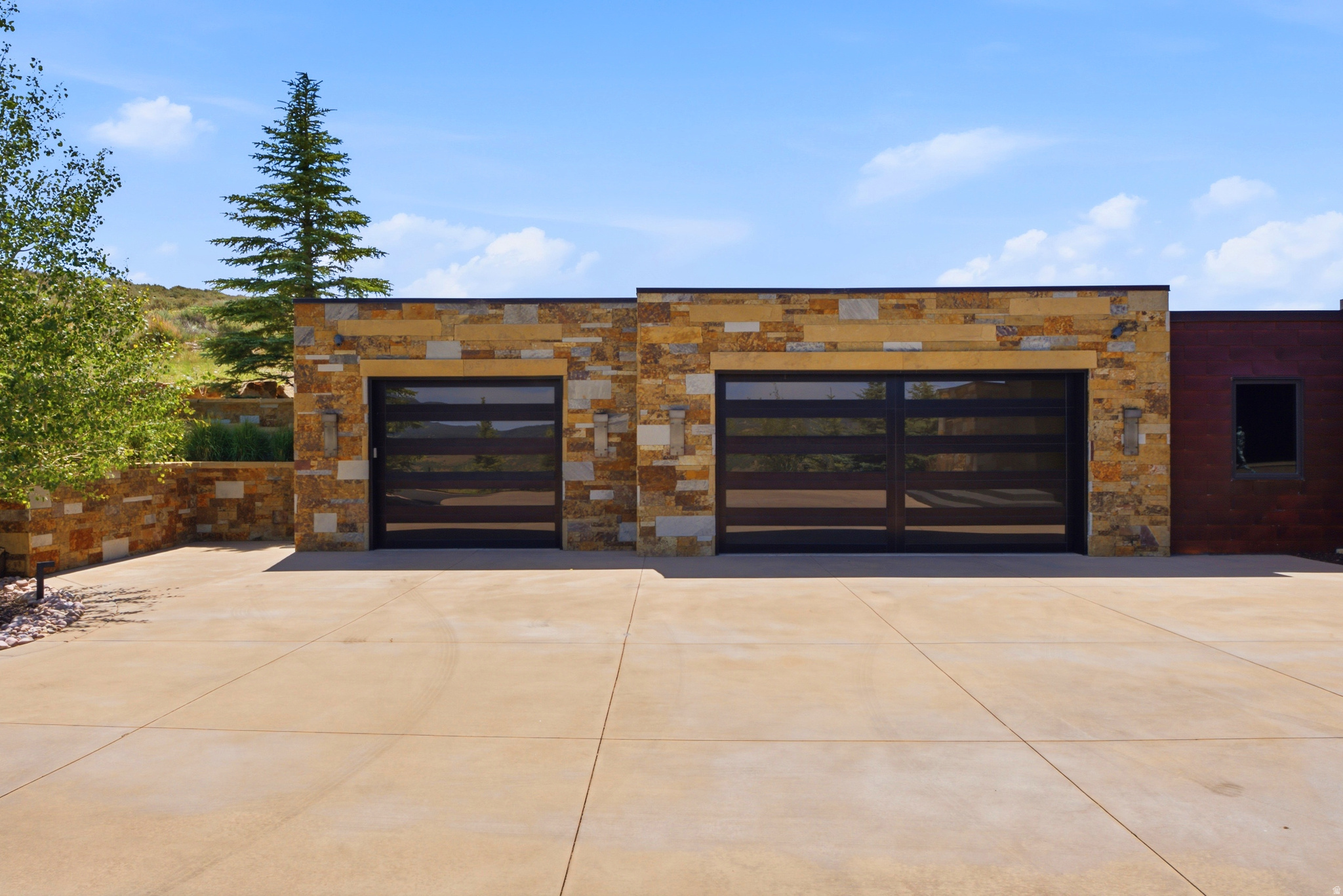 SUMMIT SUB - Residential