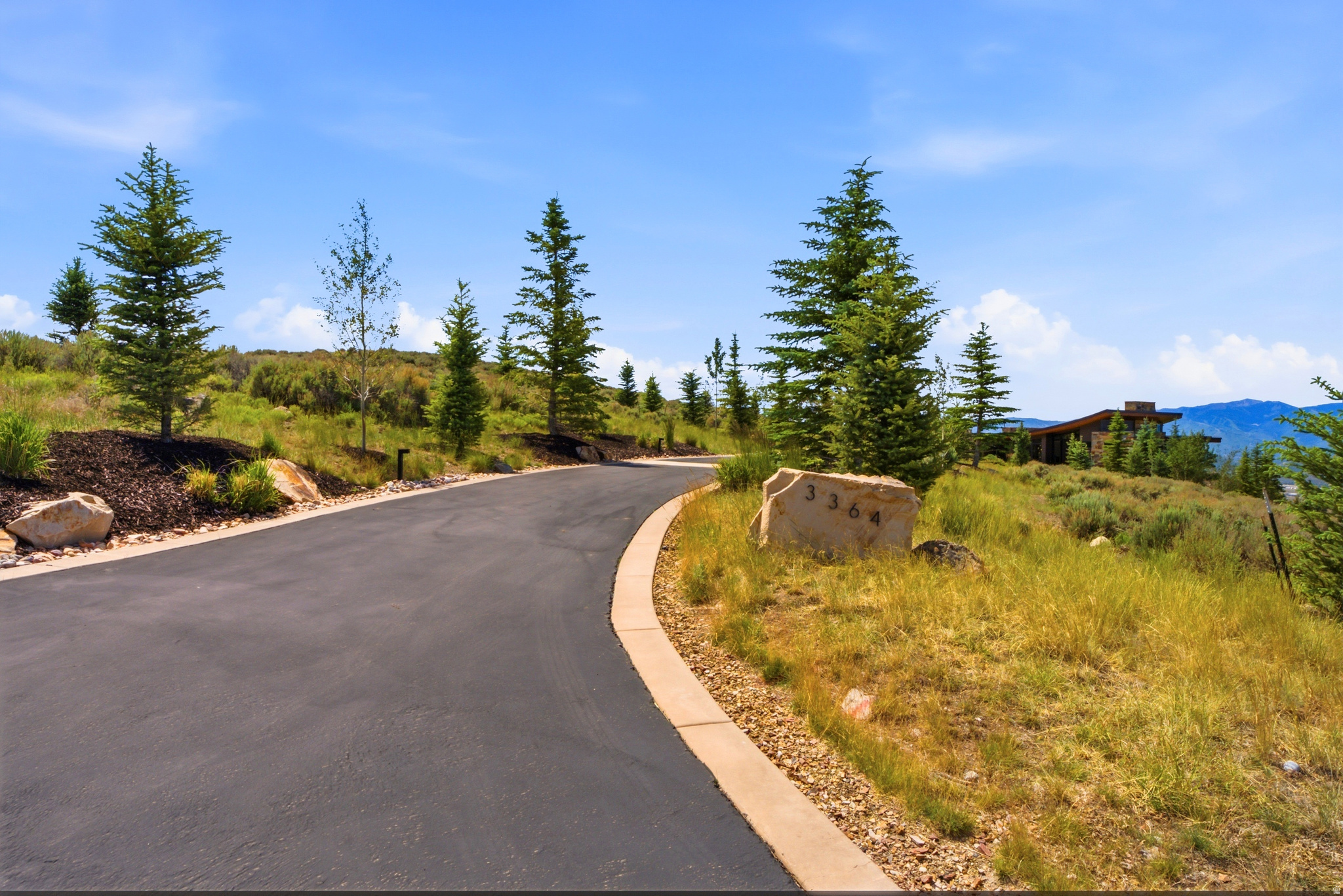 SUMMIT SUB - Residential