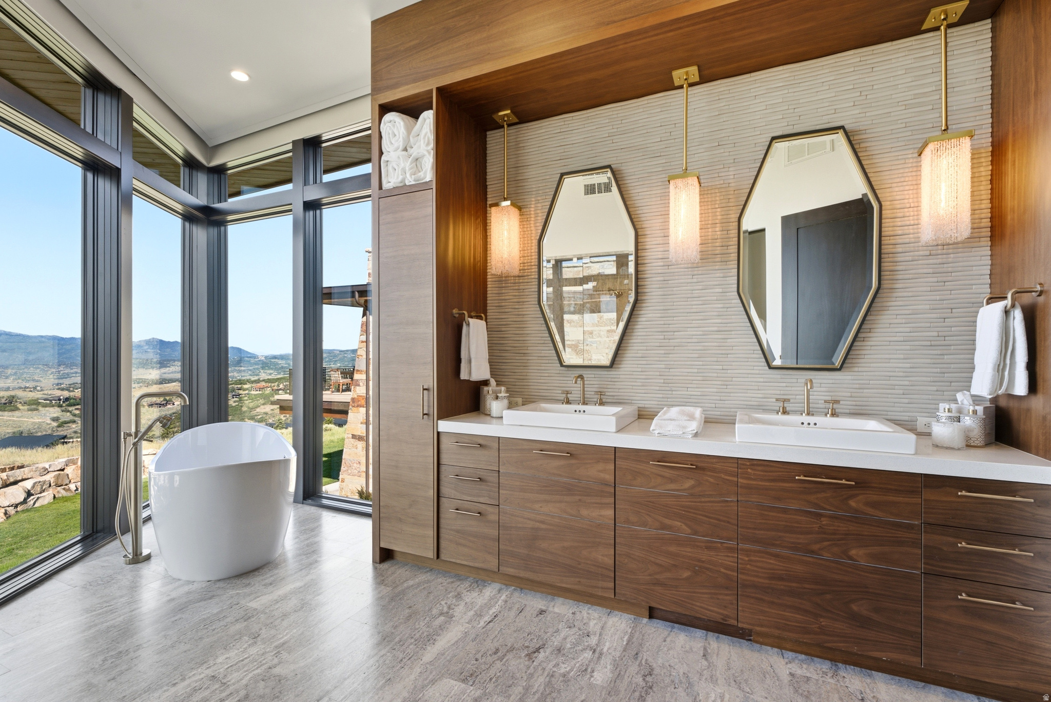 SUMMIT SUB - Residential
