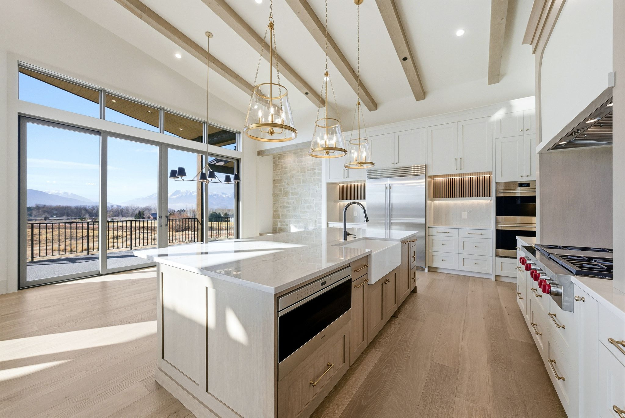 RED LEDGES - Residential