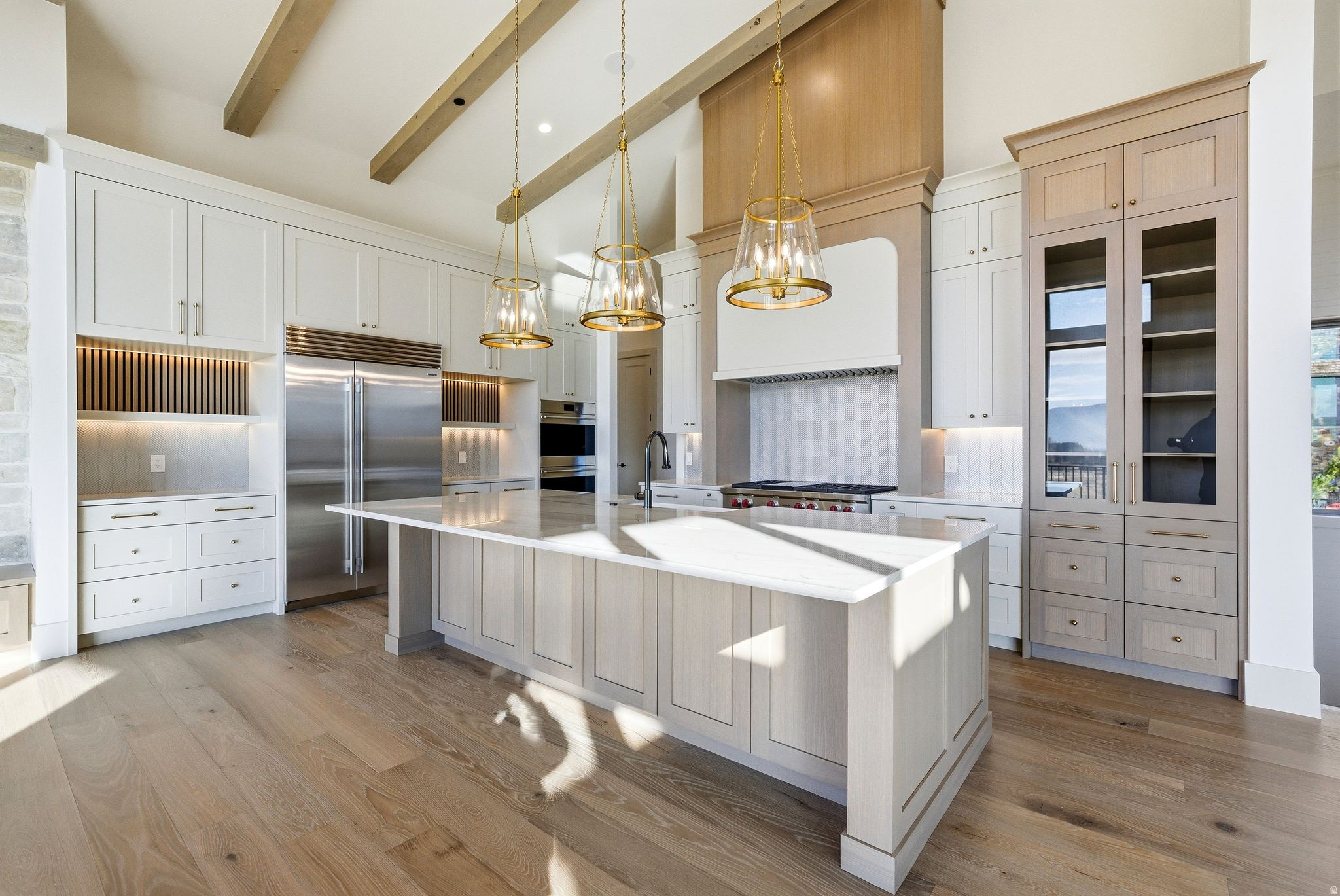 RED LEDGES - Residential
