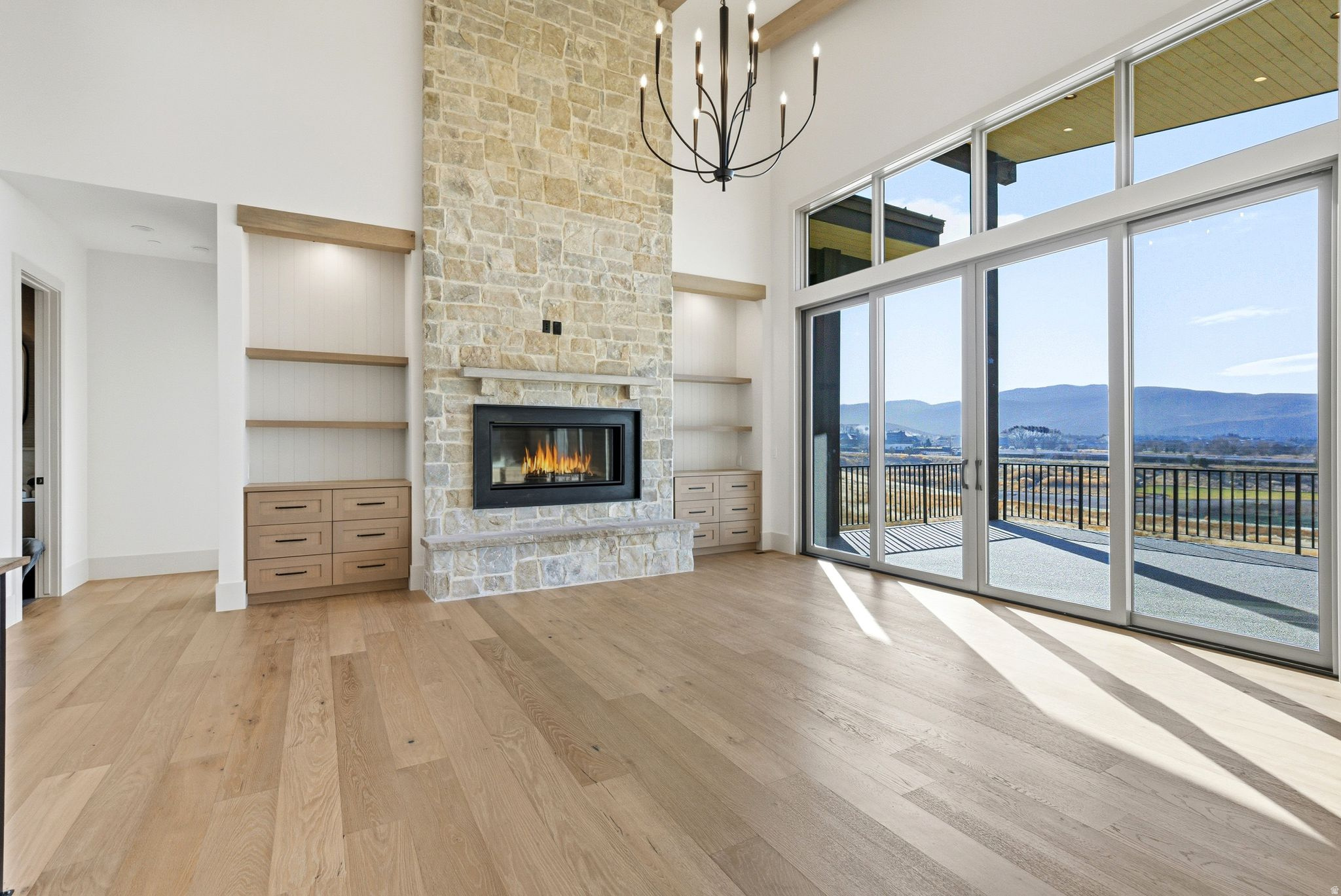RED LEDGES - Residential