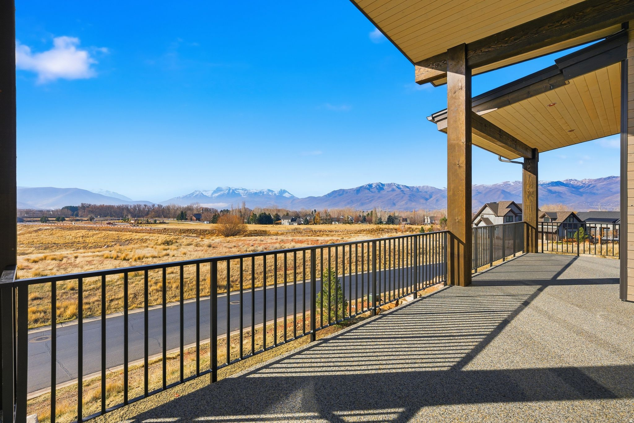 RED LEDGES - Residential