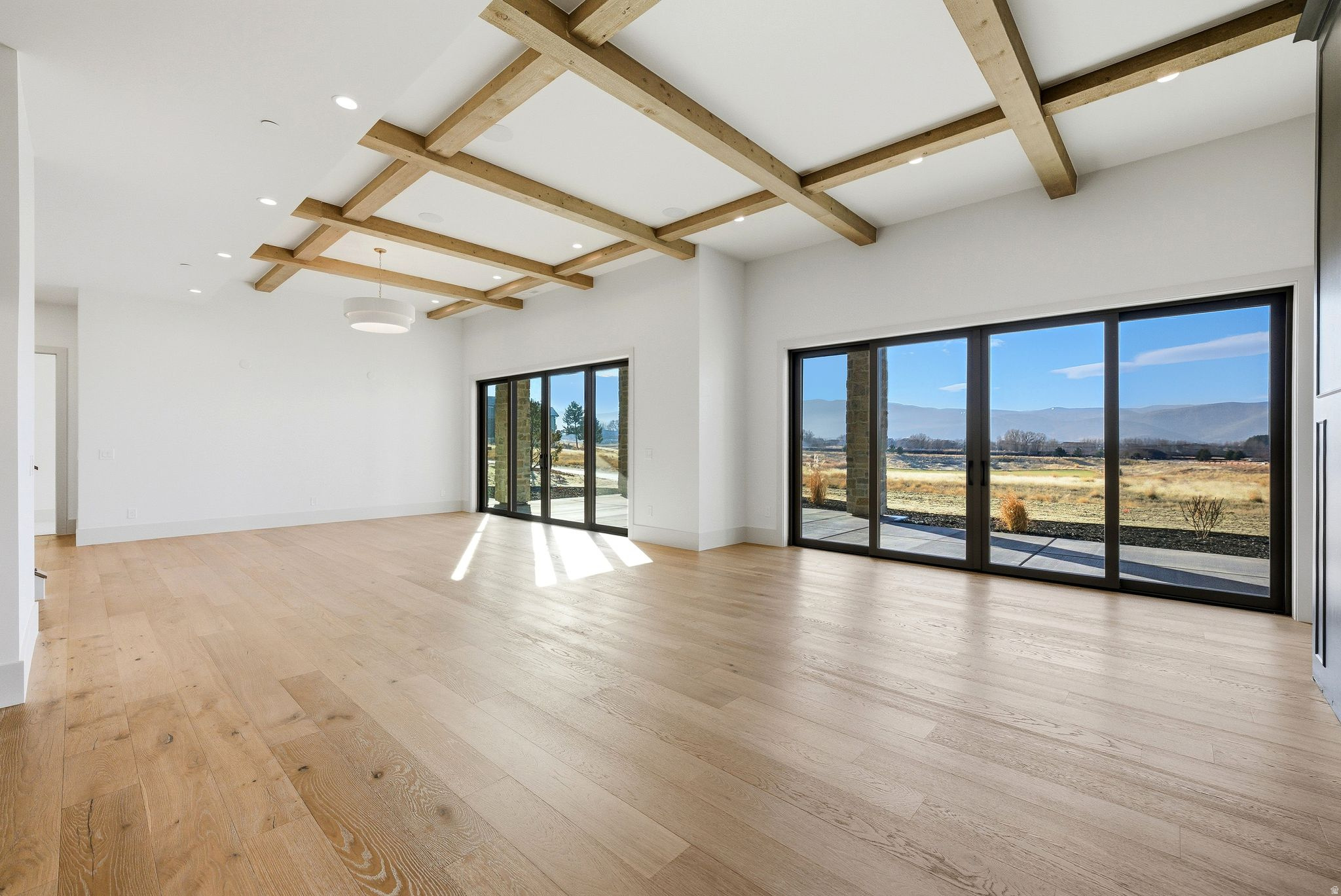 RED LEDGES - Residential