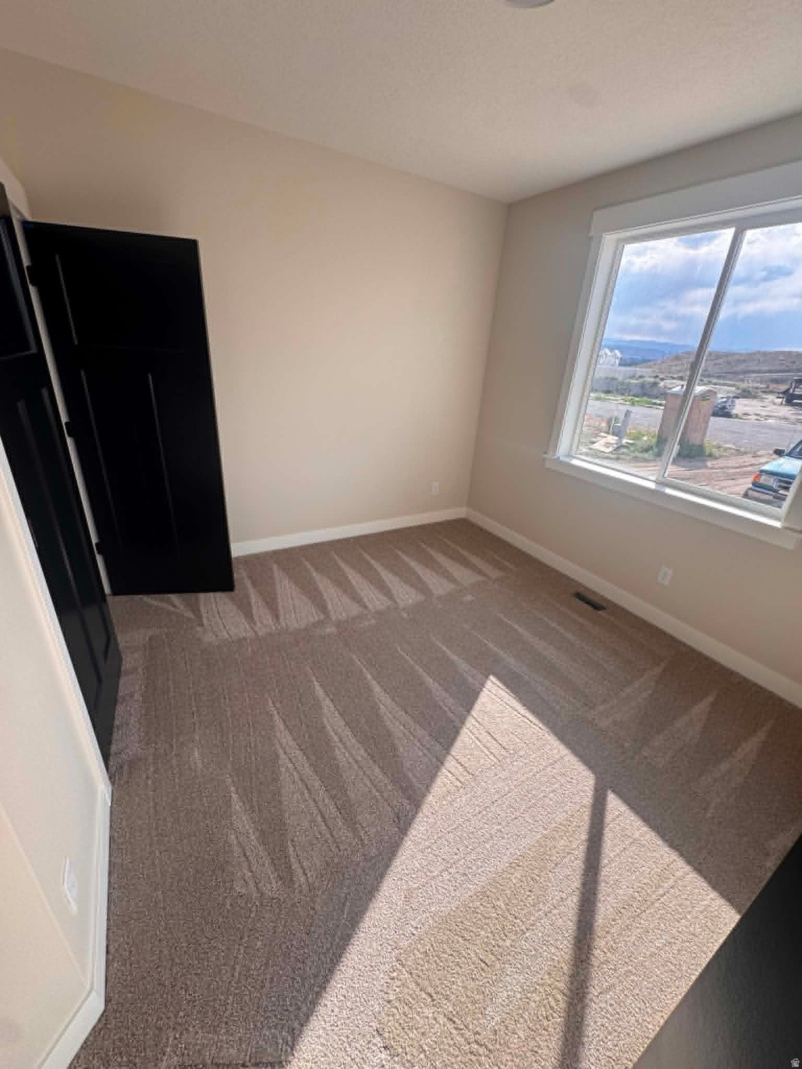 LIBERTY ESTATES - Residential