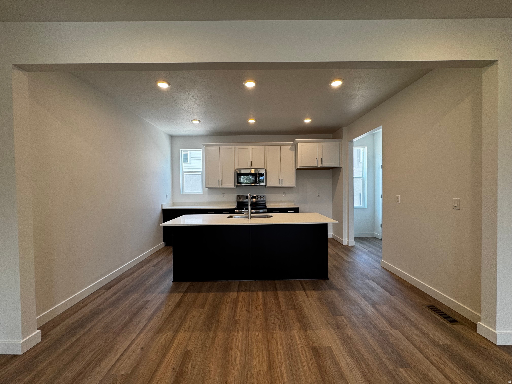 TRAILSIDE - Residential