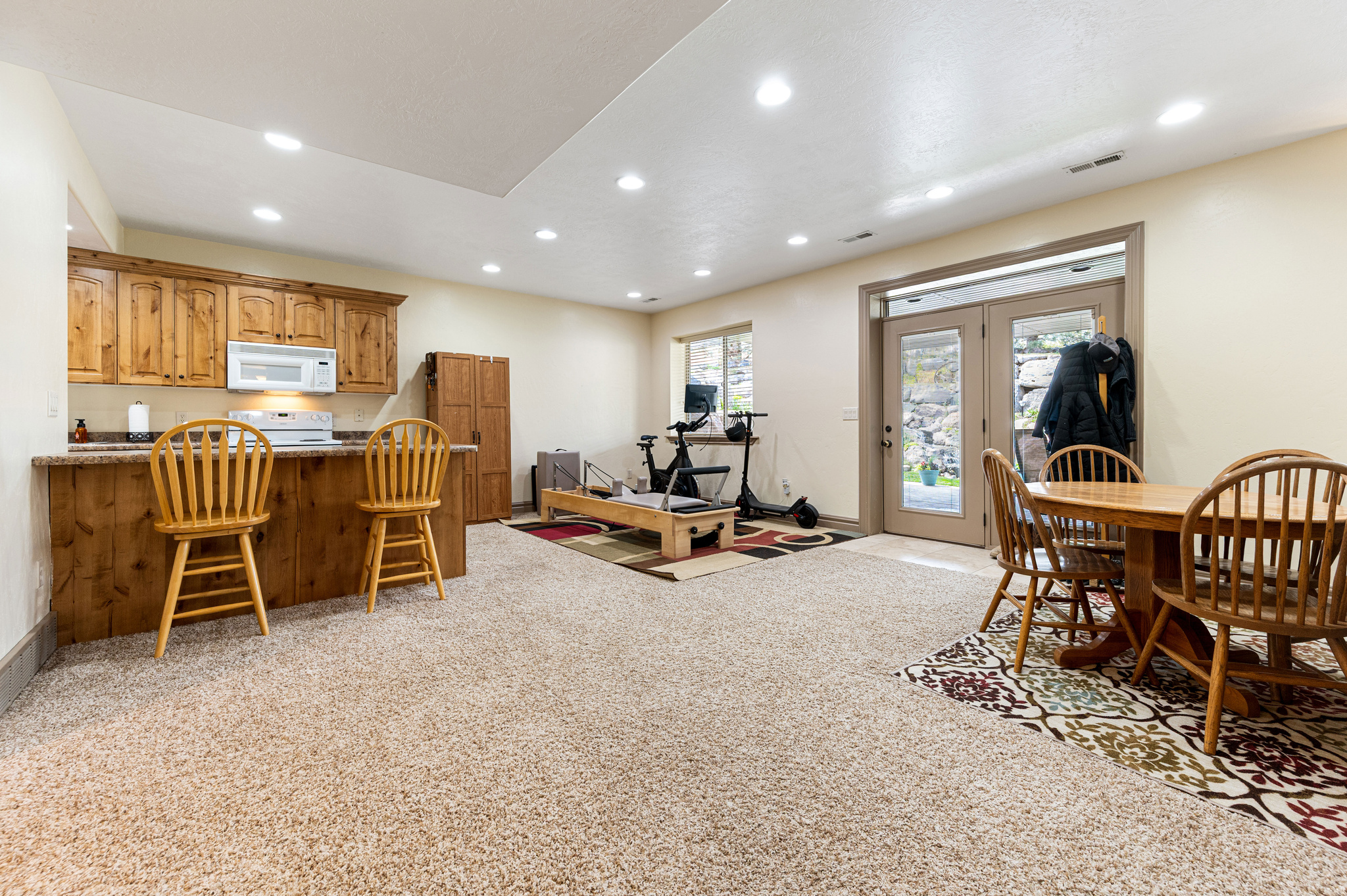 CASCADE COVE - Residential
