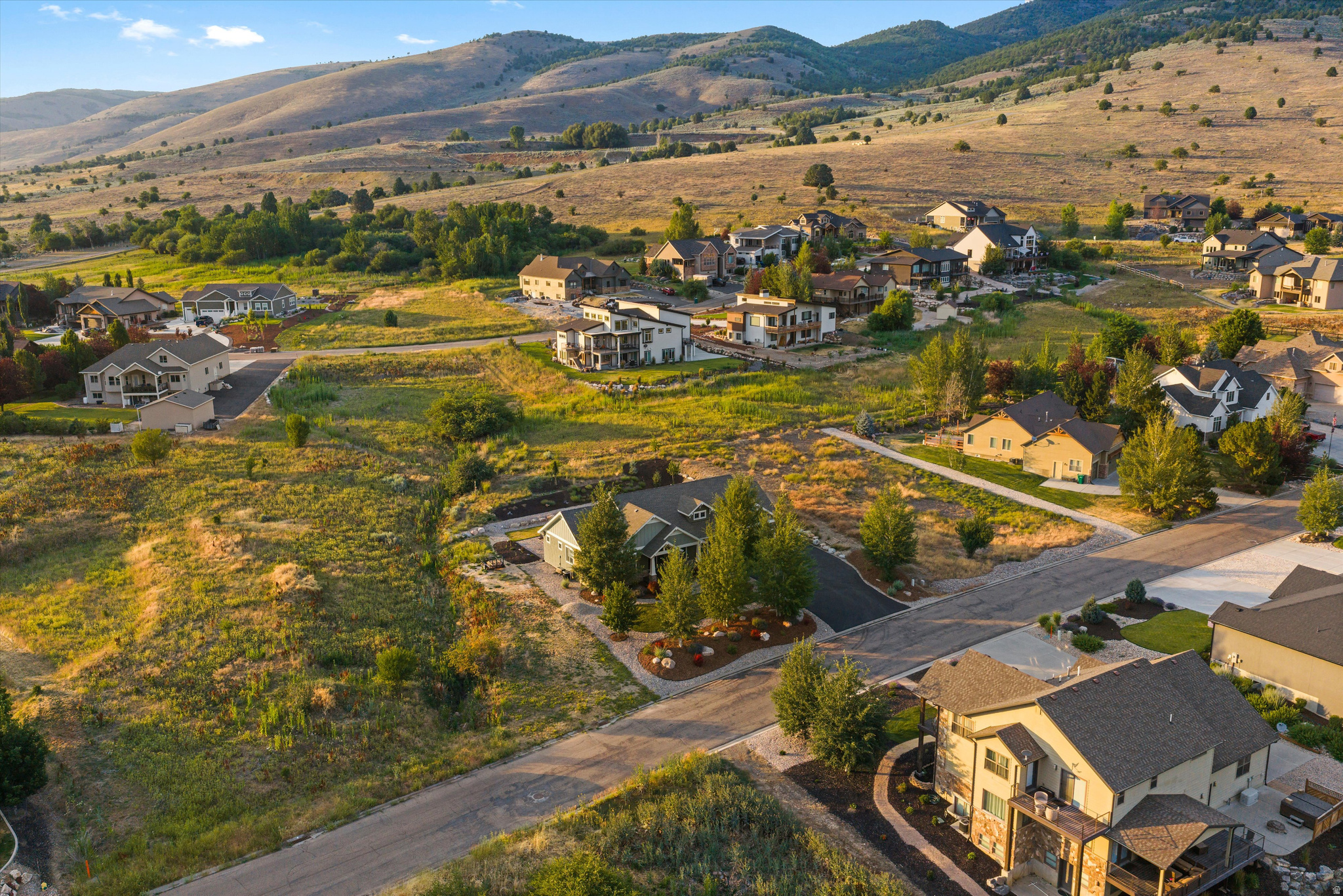 SHEEP CREEK CLUSTER - Residential