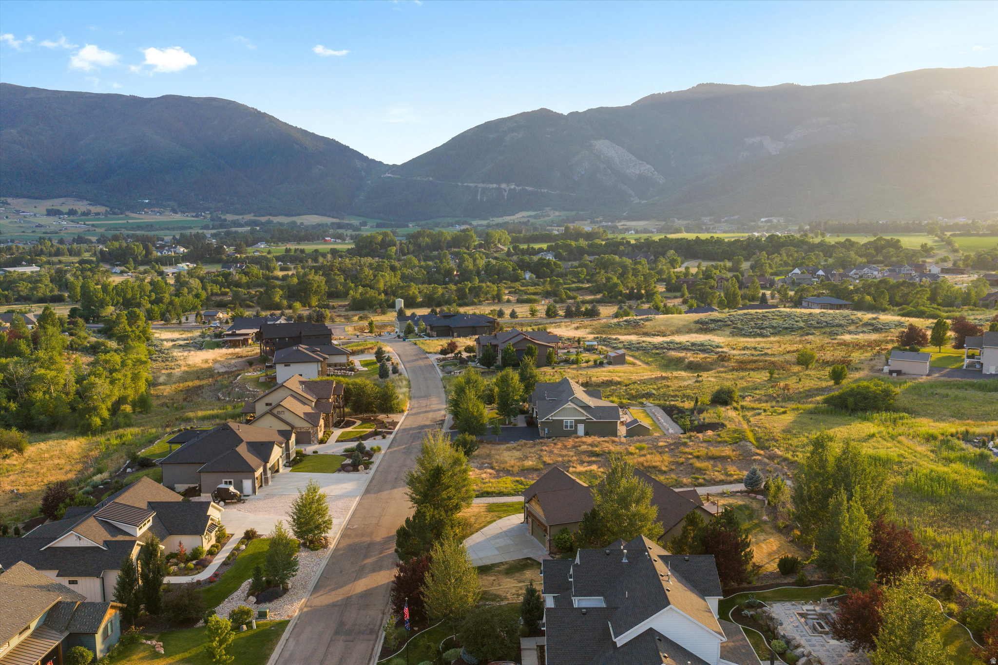 SHEEP CREEK CLUSTER - Residential