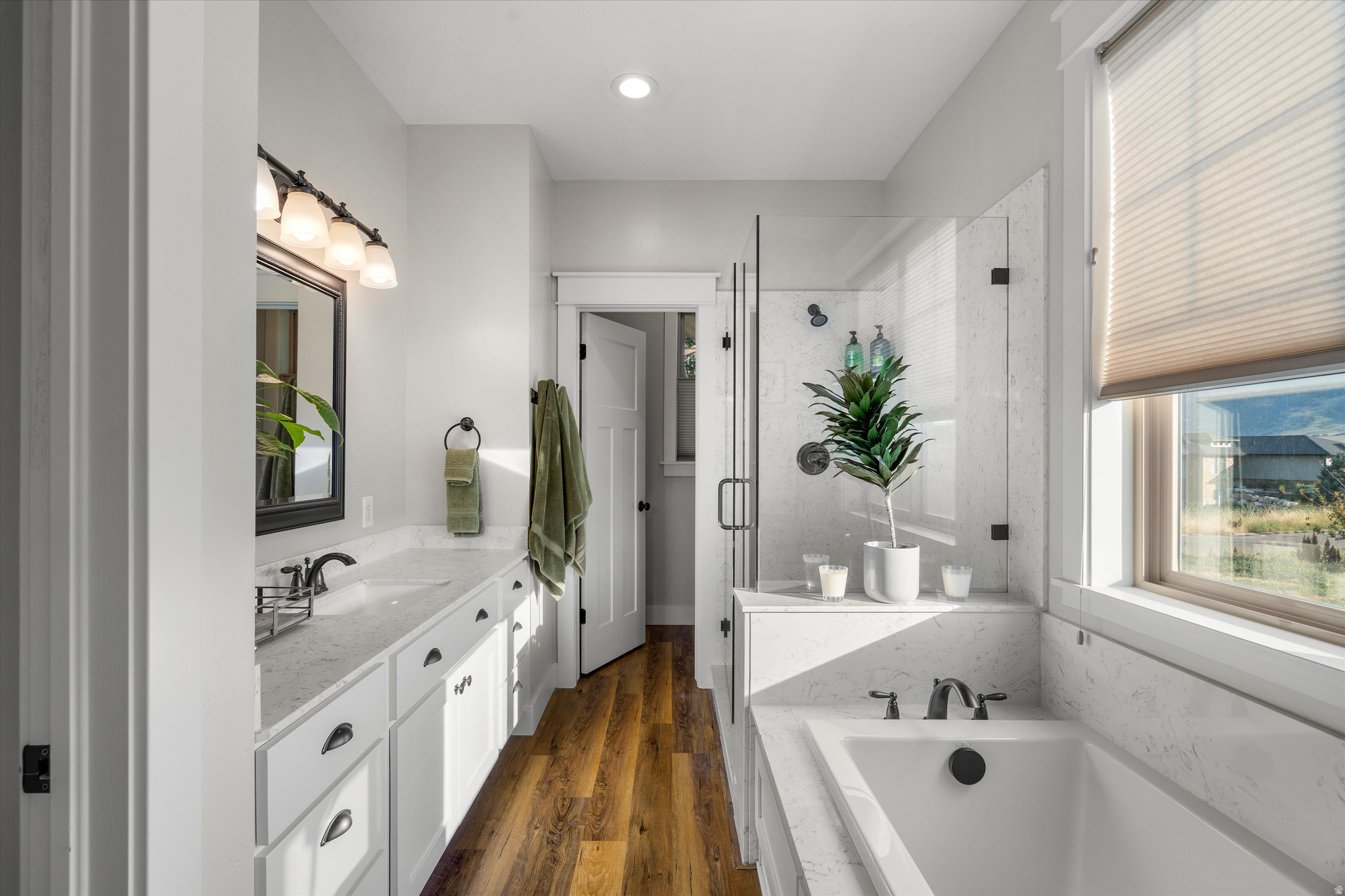 SHEEP CREEK CLUSTER - Residential