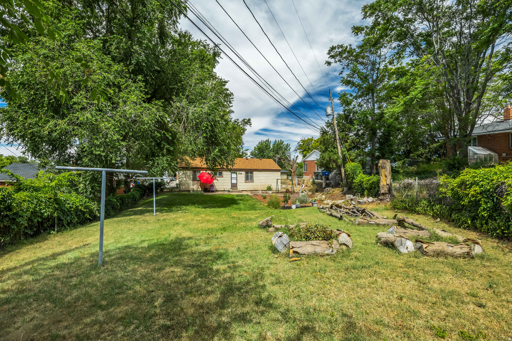EL RANCHO - Residential