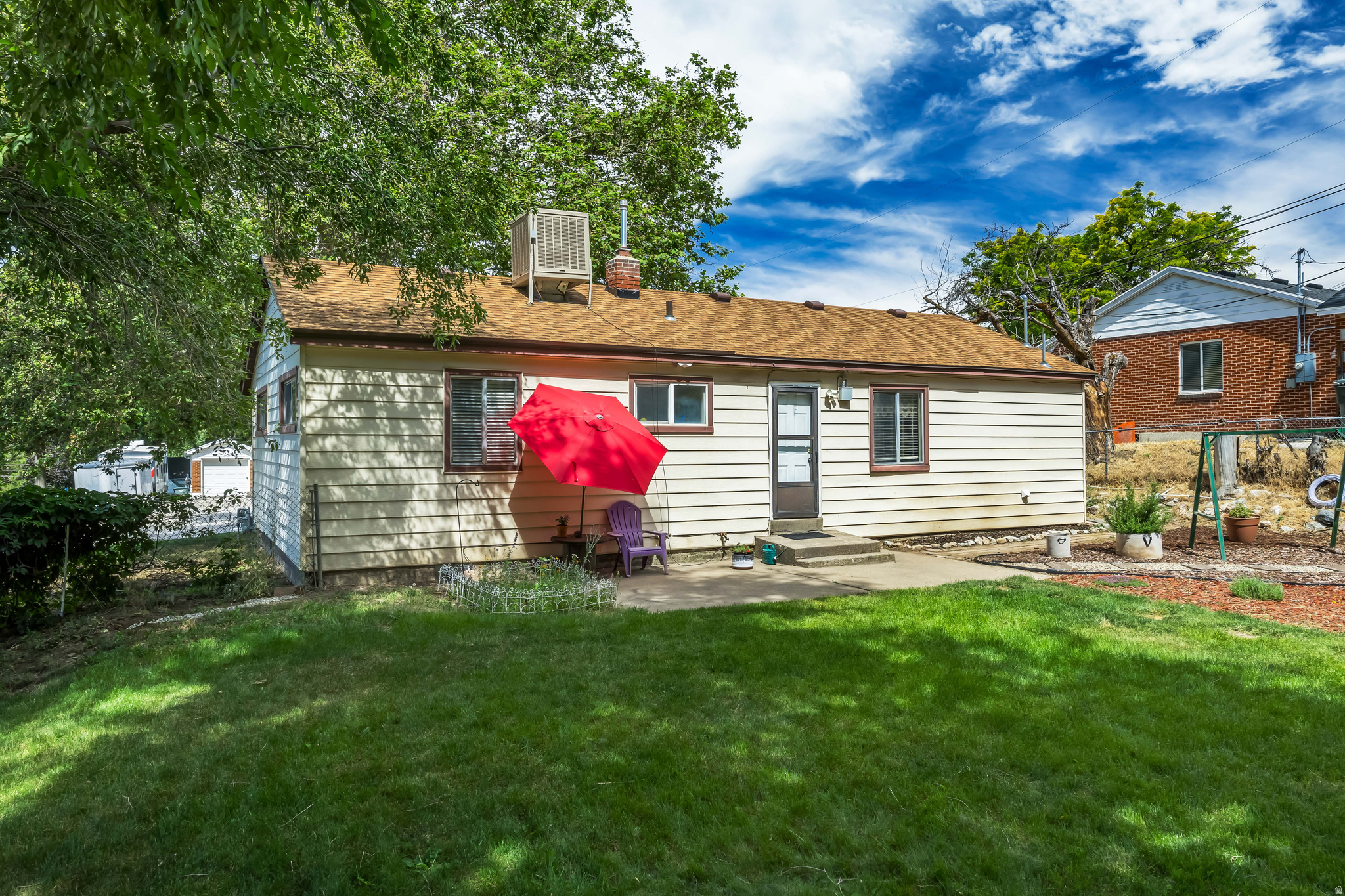 EL RANCHO - Residential
