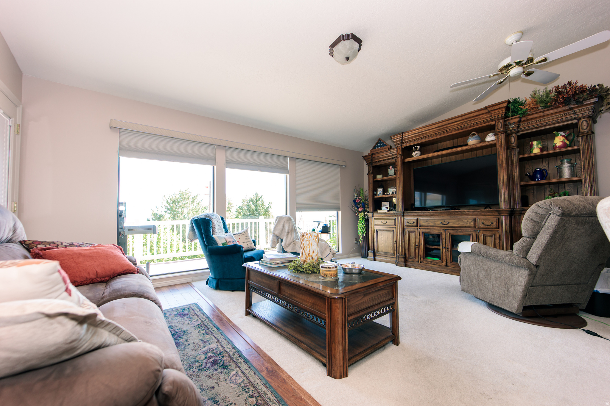 LAKEVIEW HEIGHTS - Residential