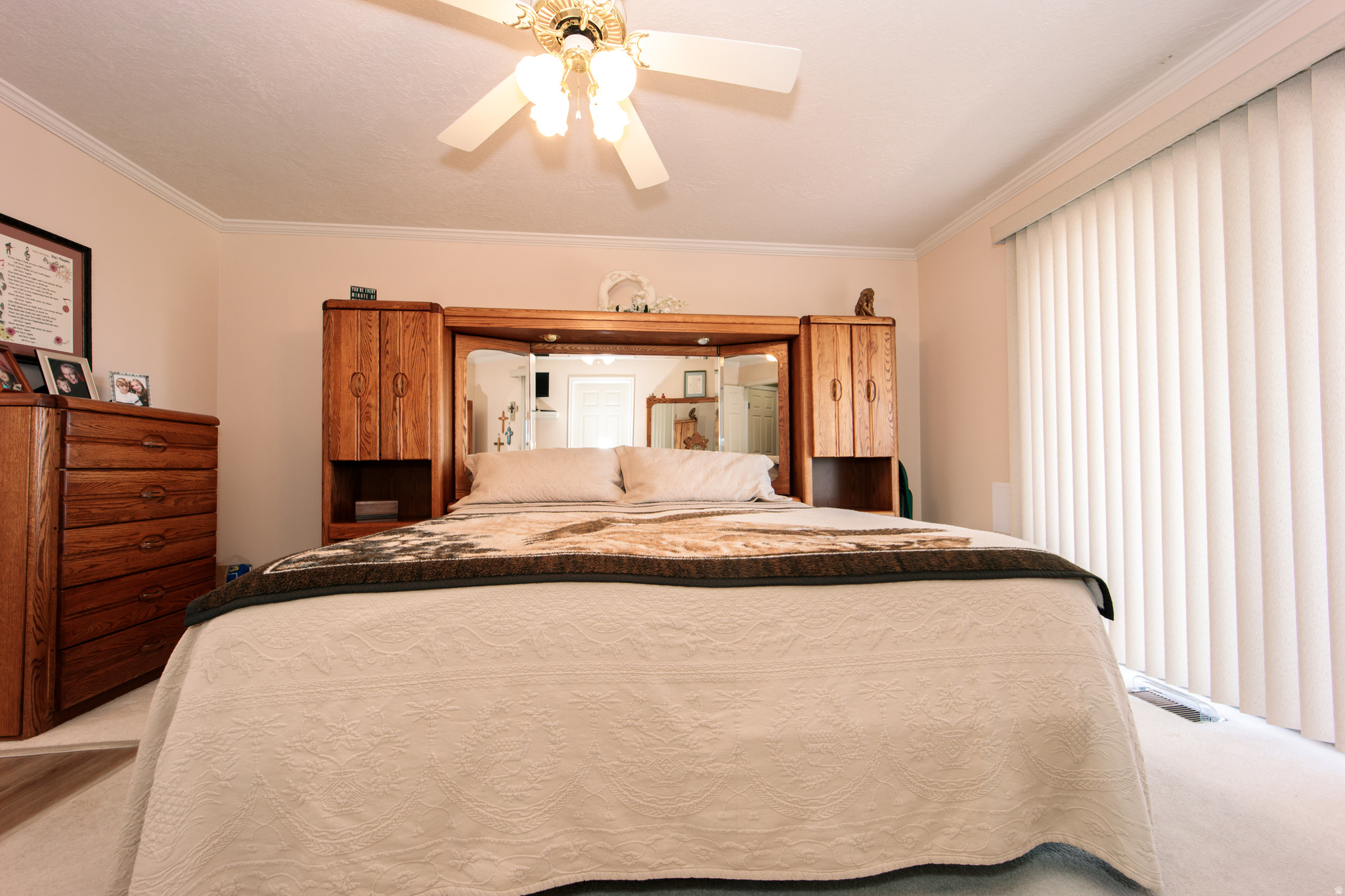 LAKEVIEW HEIGHTS - Residential