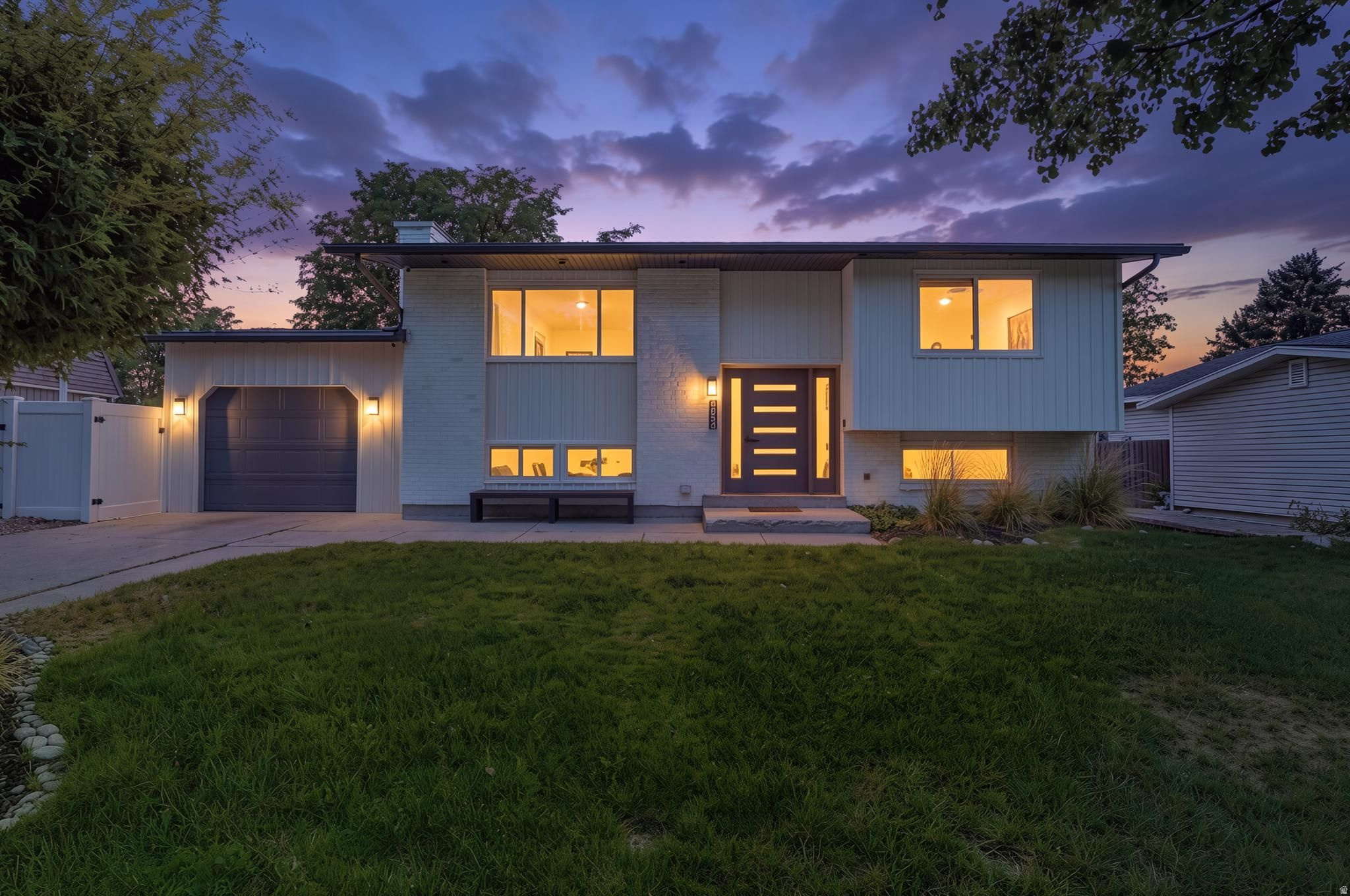 MEADOWS - Residential
