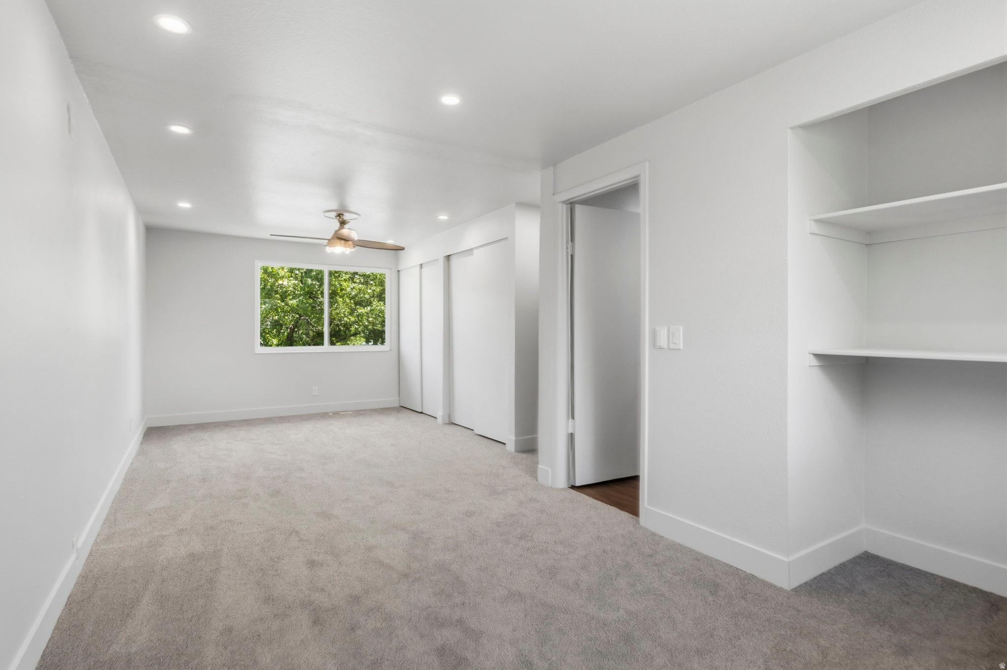 MEADOWS - Residential