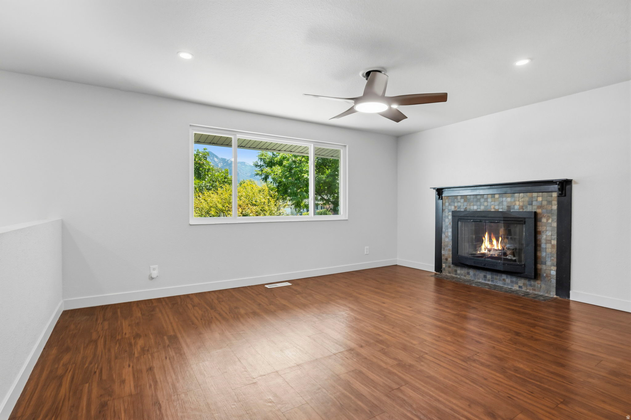 MEADOWS - Residential