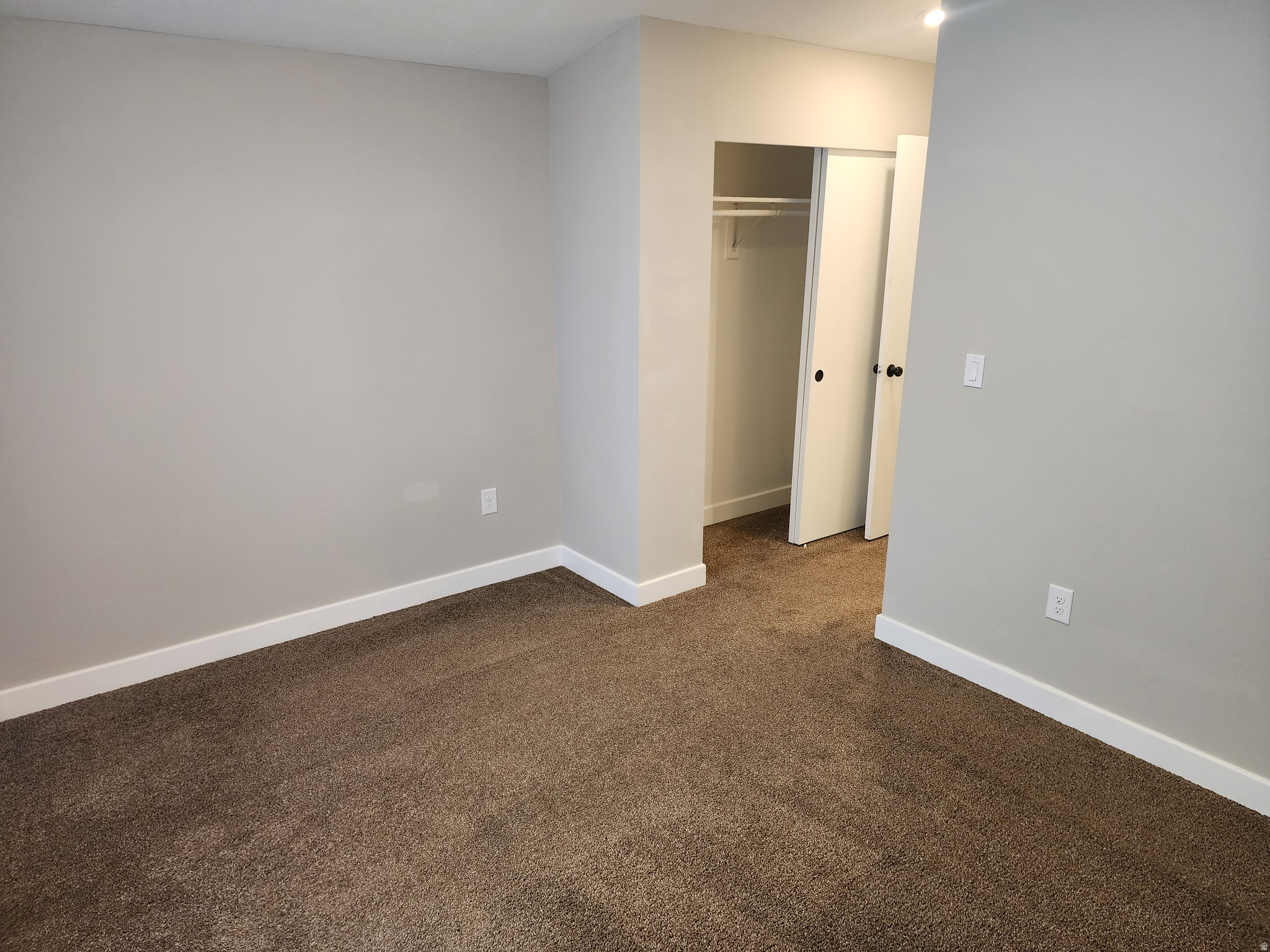 CRESCENTWOOD VILLAGE - Residential