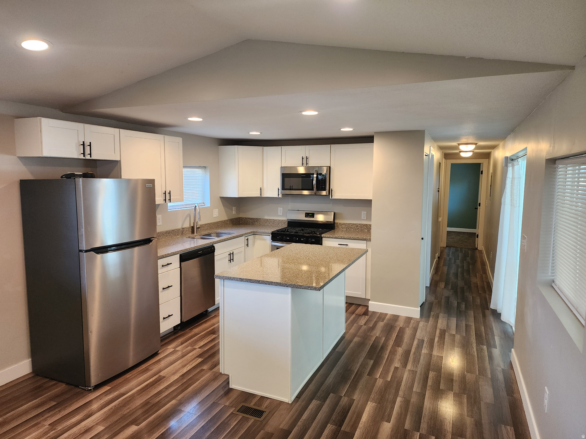 CRESCENTWOOD VILLAGE - Residential
