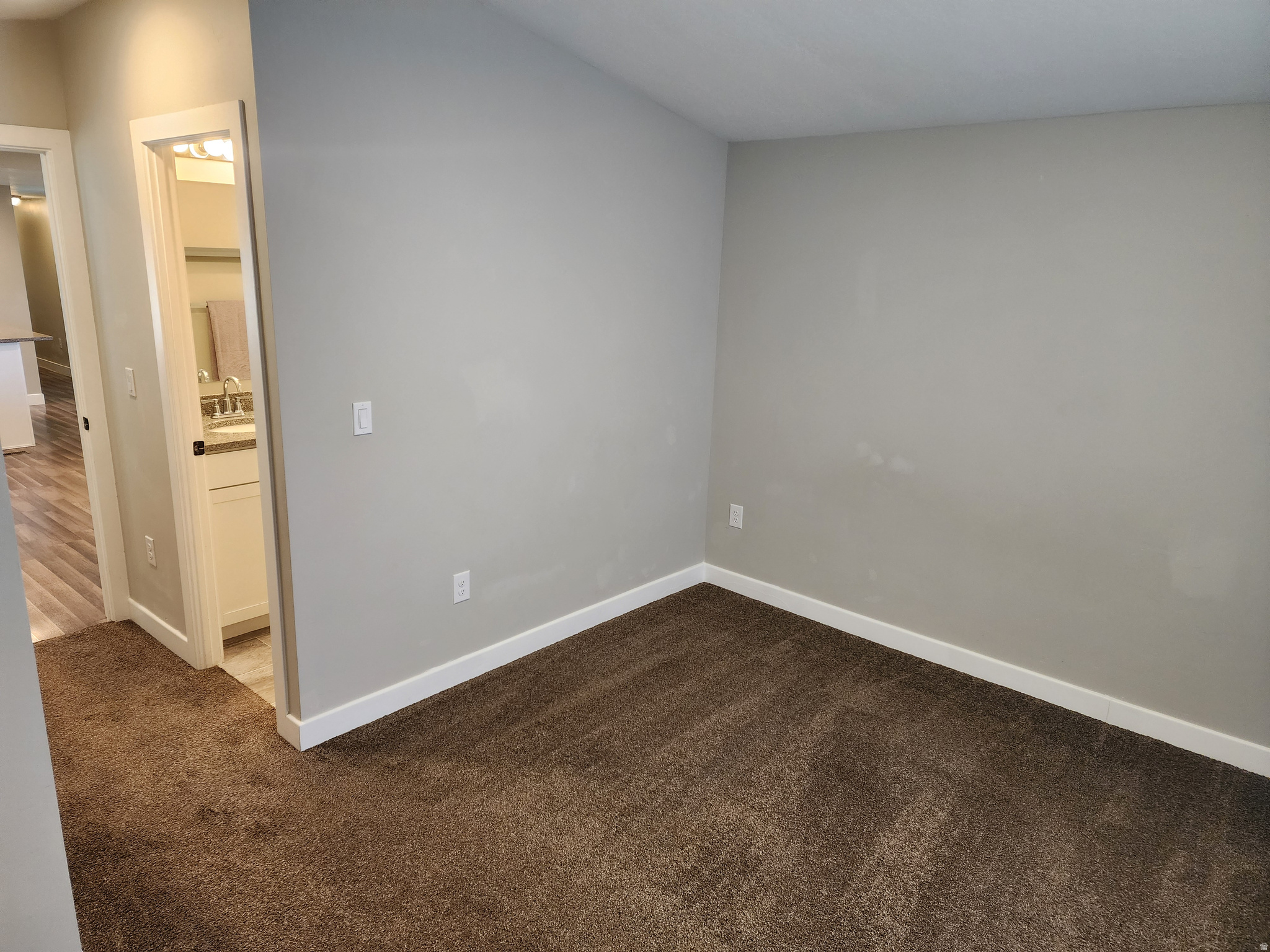 CRESCENTWOOD VILLAGE - Residential