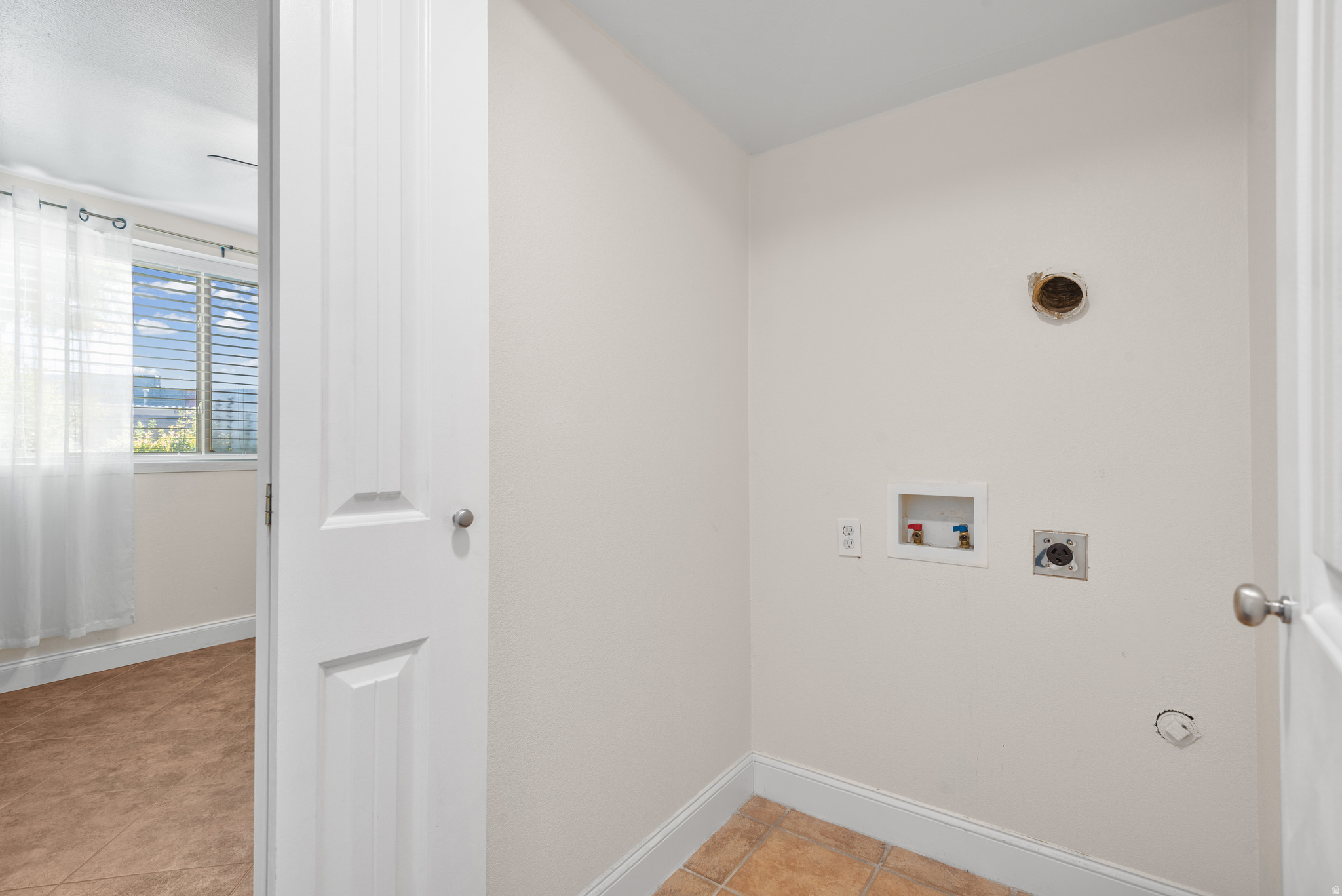 HILL CREEK CONDO - Residential