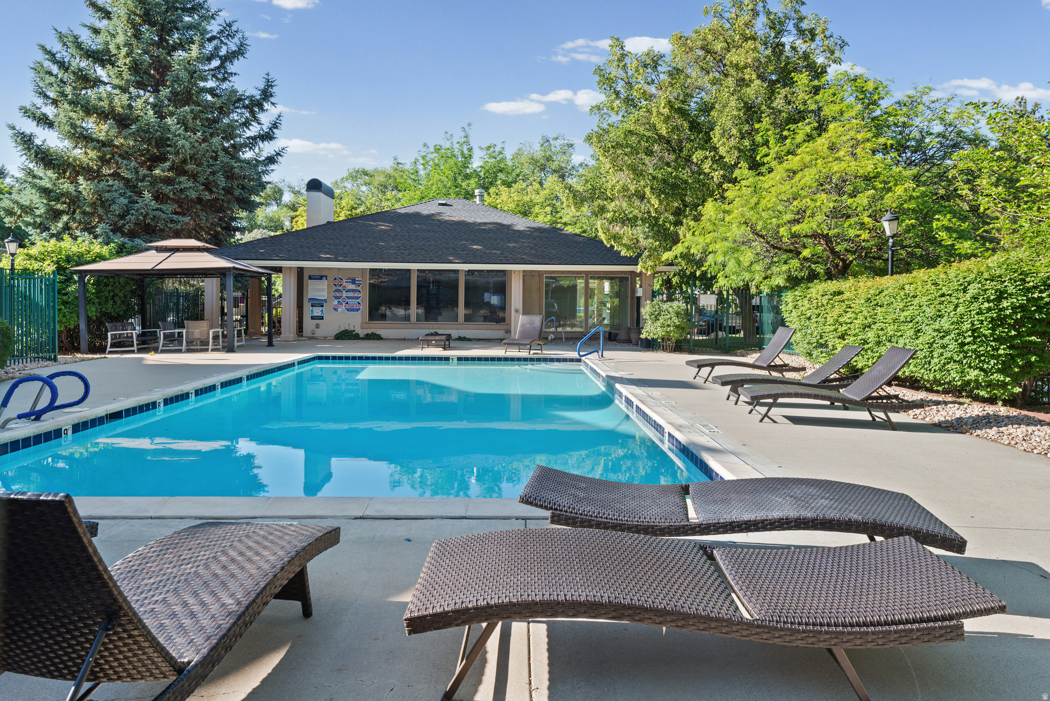 HILL CREEK CONDO - Residential