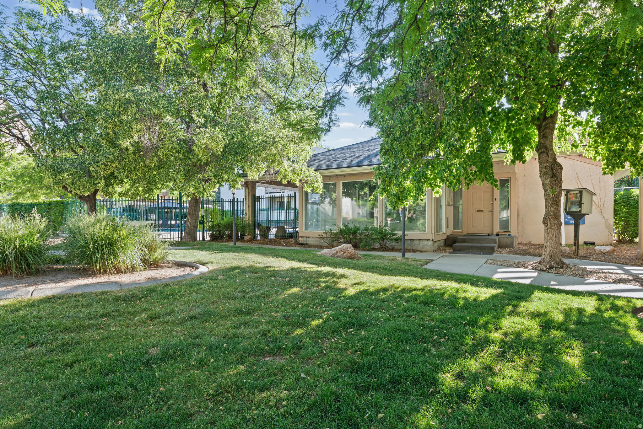 HILL CREEK CONDO - Residential