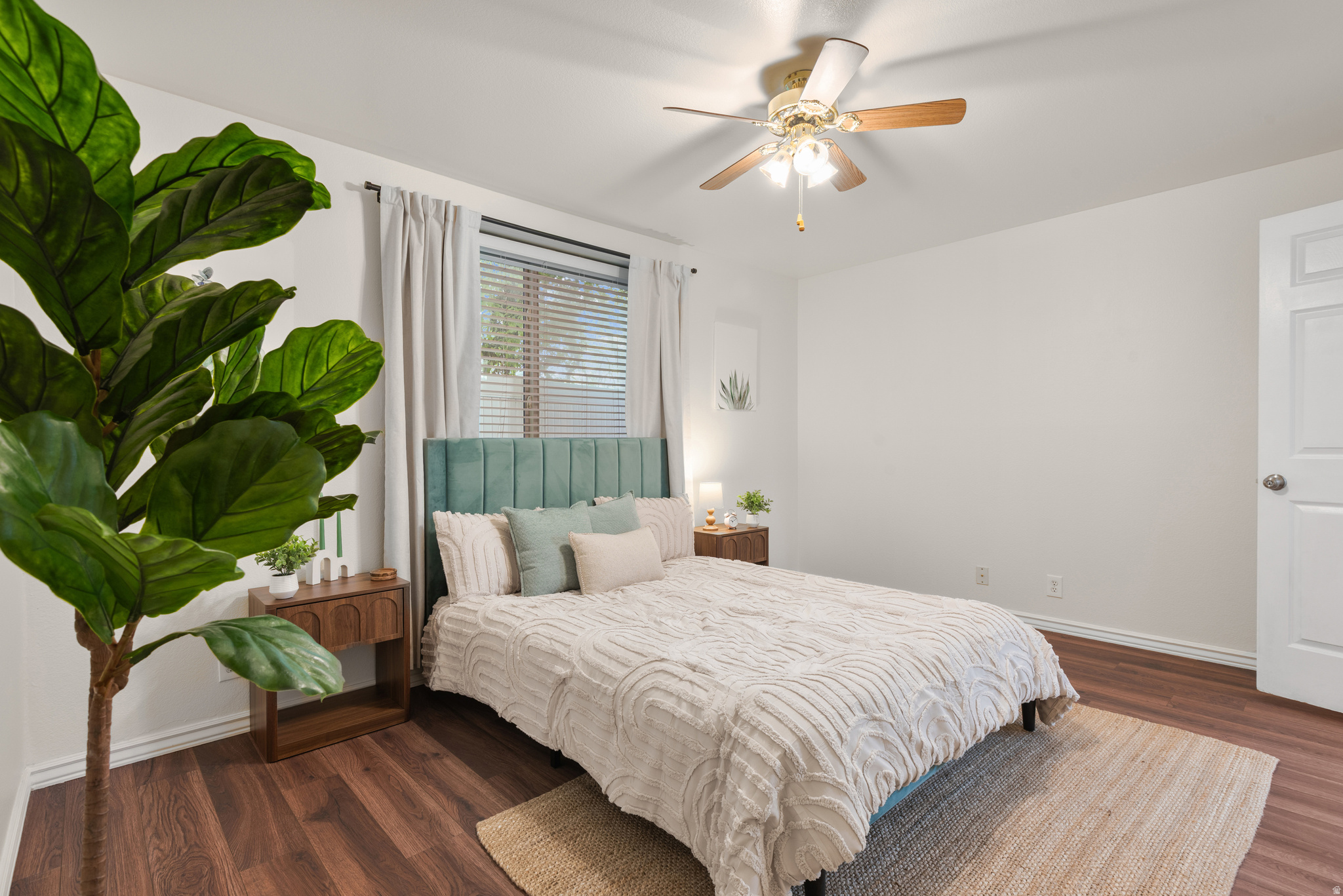 HILL CREEK CONDO - Residential
