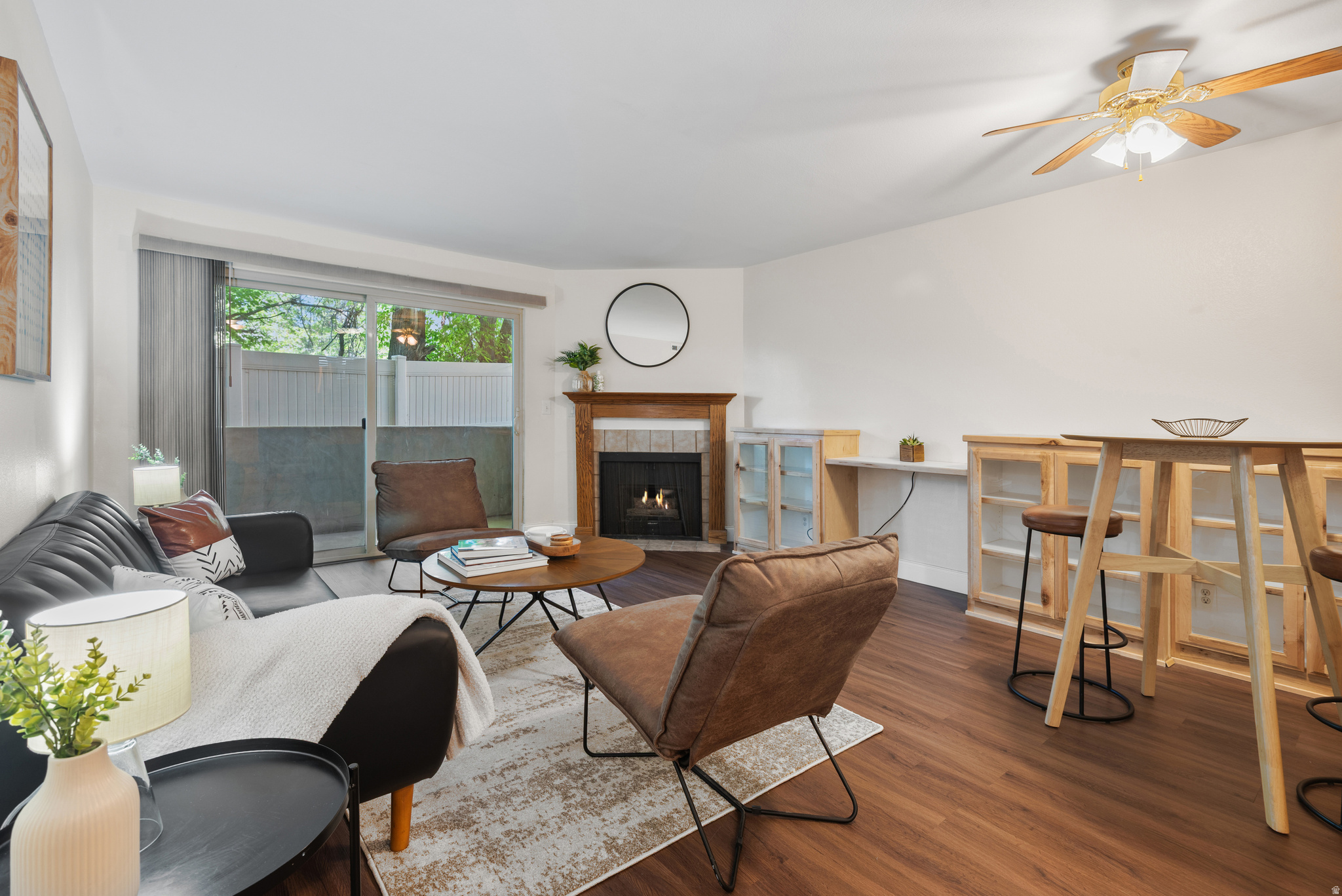 HILL CREEK CONDO - Residential
