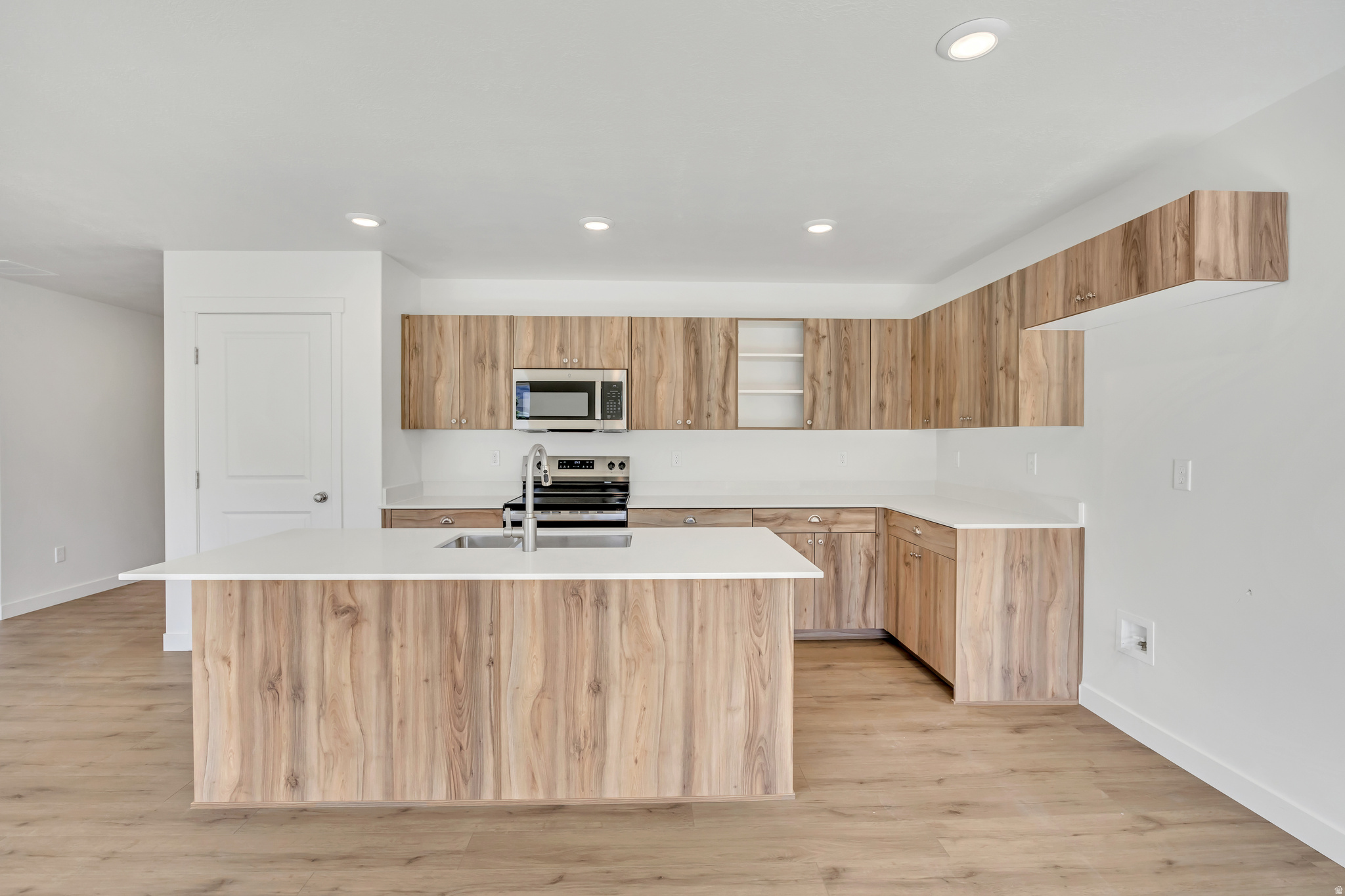 SUMMIT VIEW - Residential