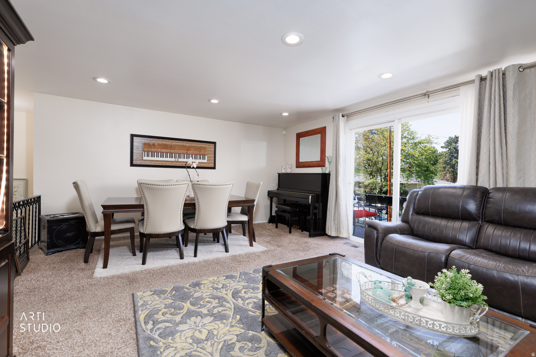 CHEVY CHASE - Residential