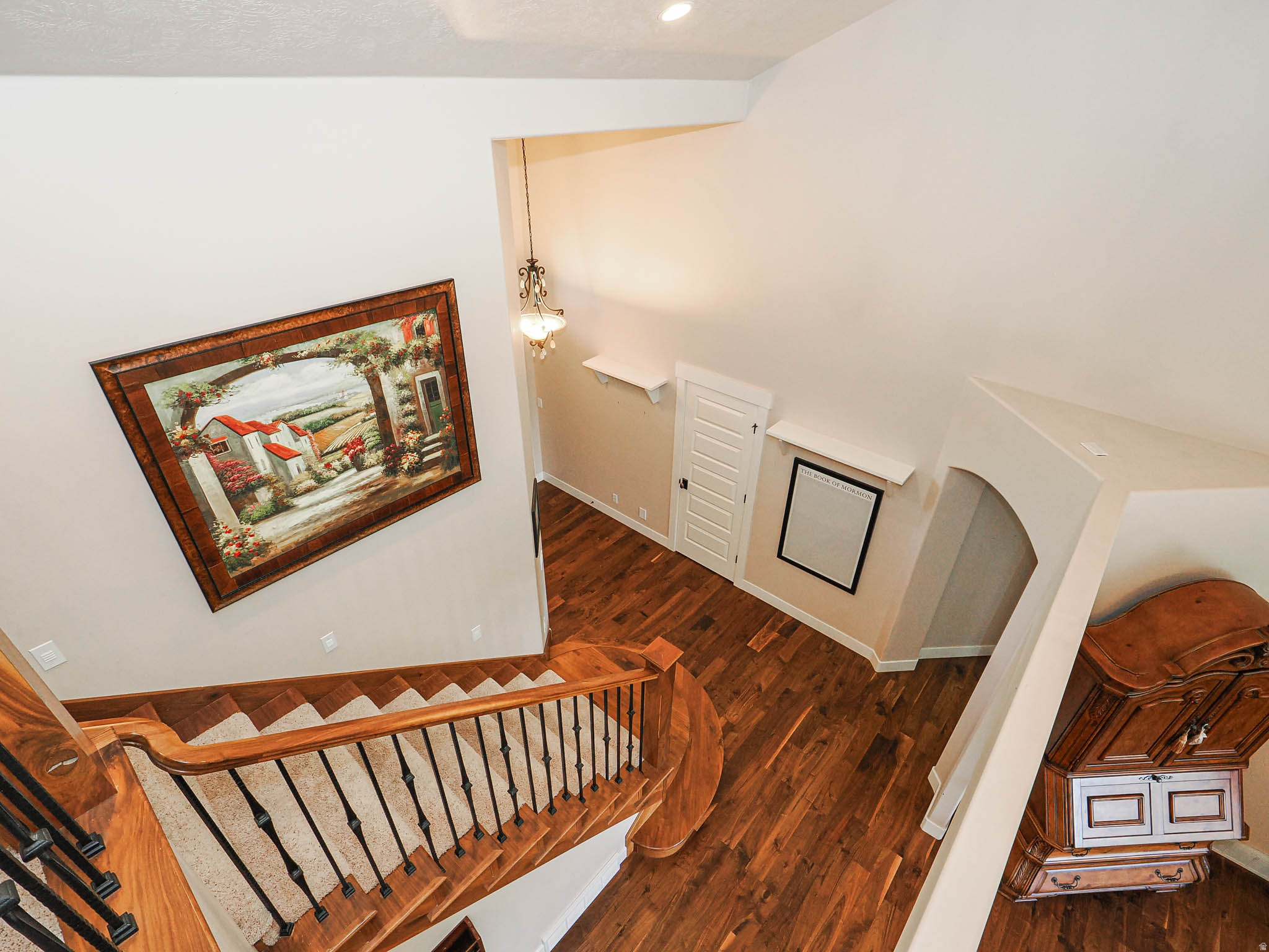 LOOMIS VILLAGE - Residential
