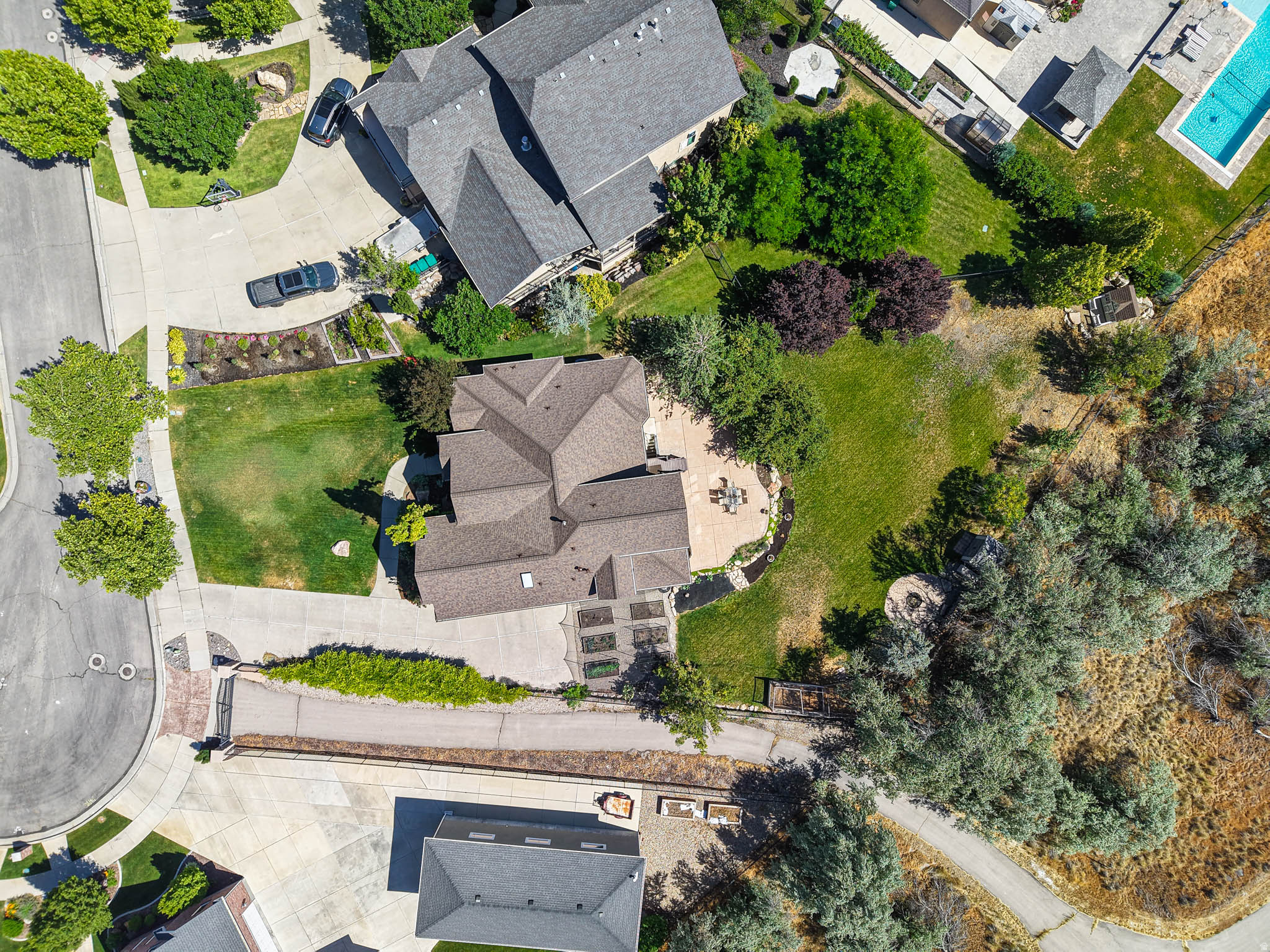 LOOMIS VILLAGE - Residential