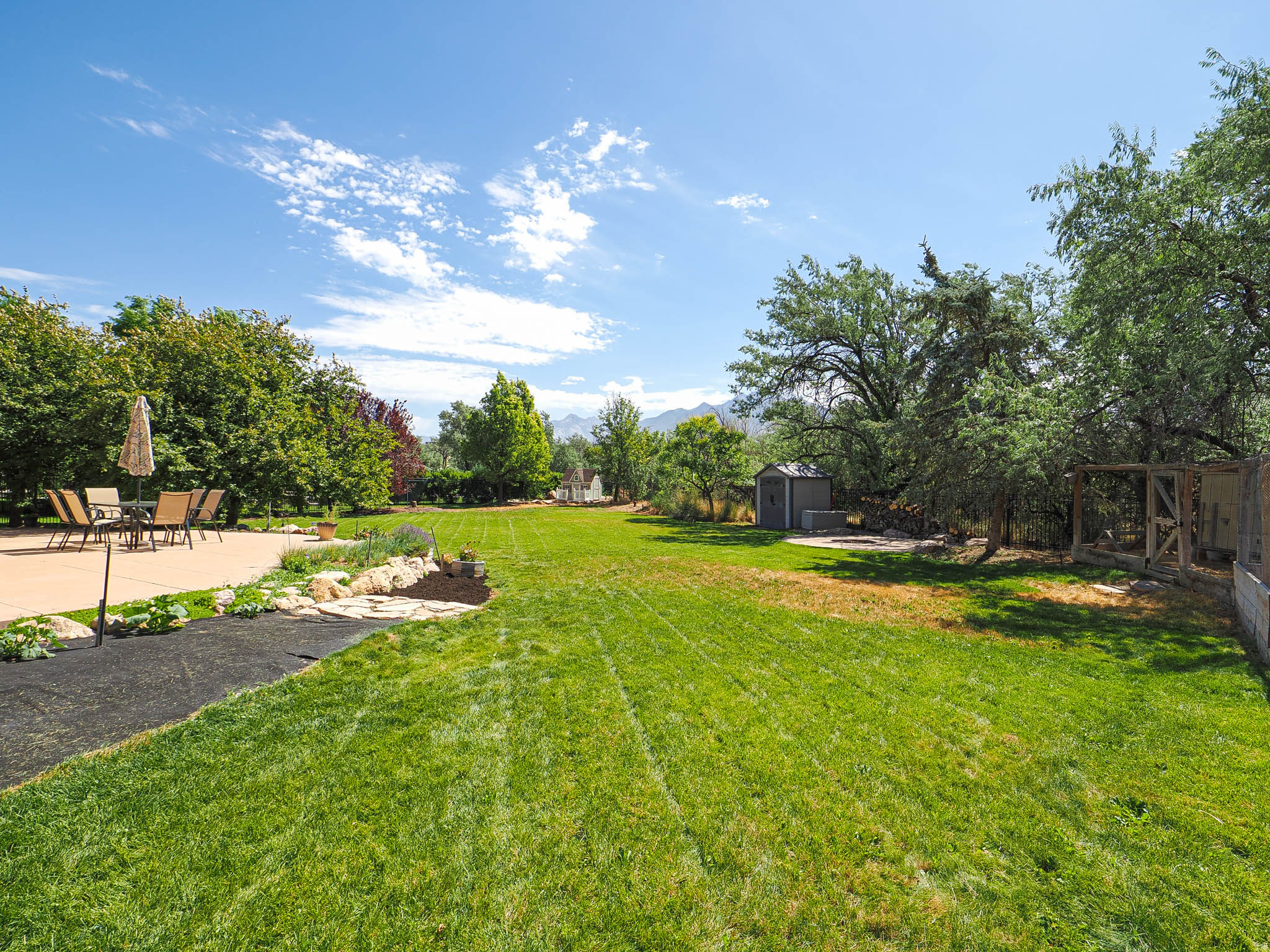 LOOMIS VILLAGE - Residential