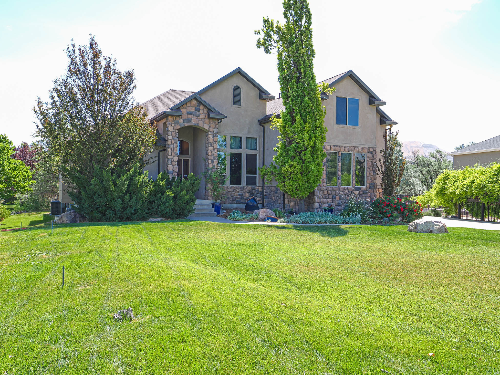LOOMIS VILLAGE - Residential