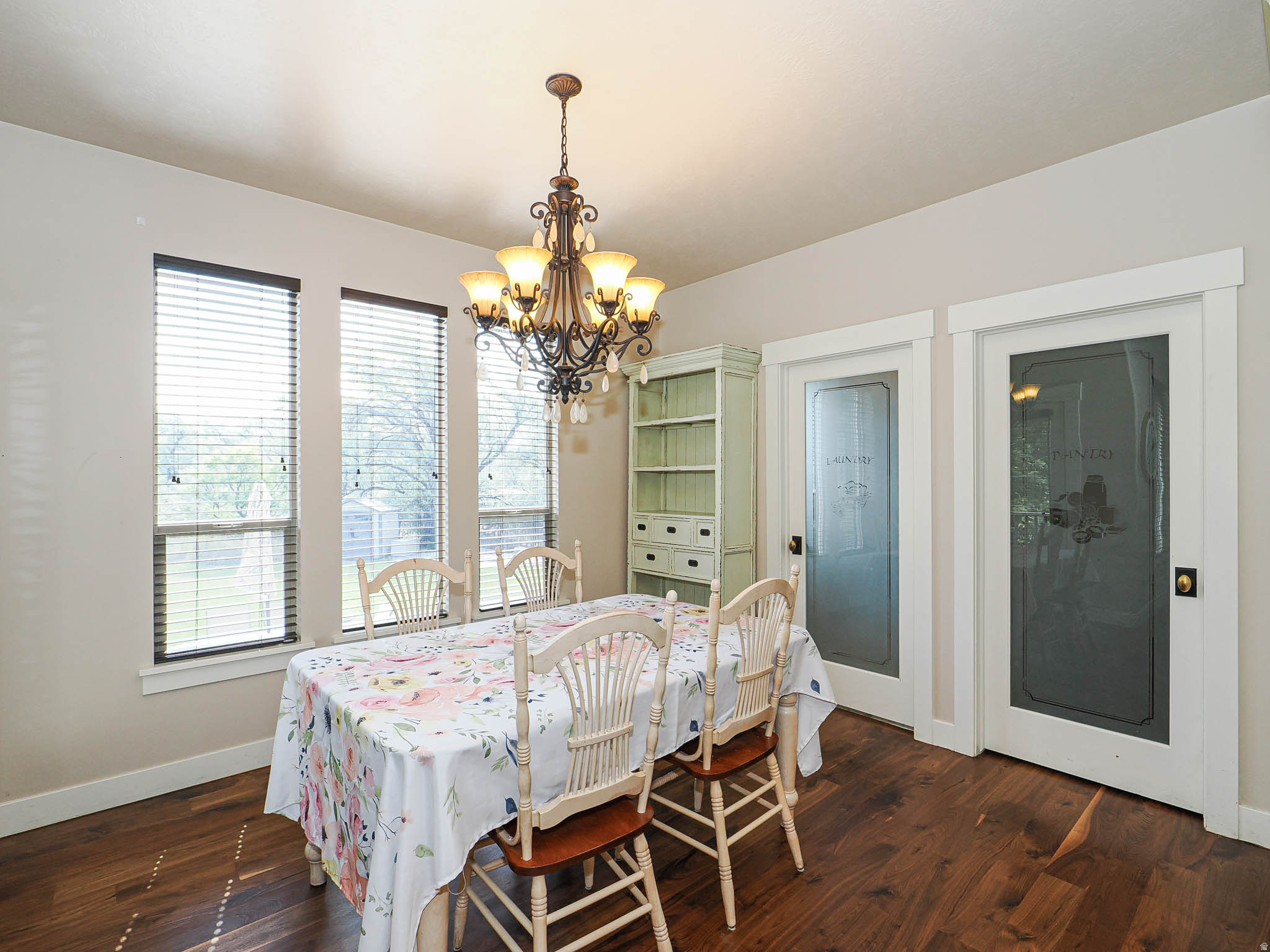 LOOMIS VILLAGE - Residential