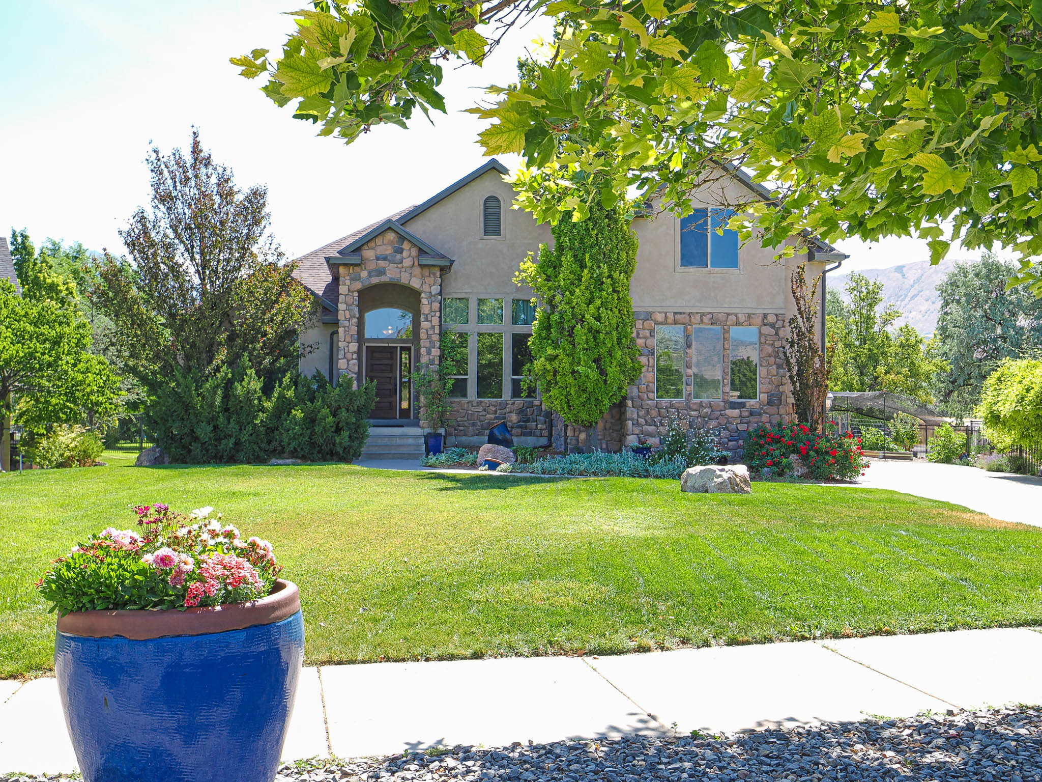 LOOMIS VILLAGE - Residential