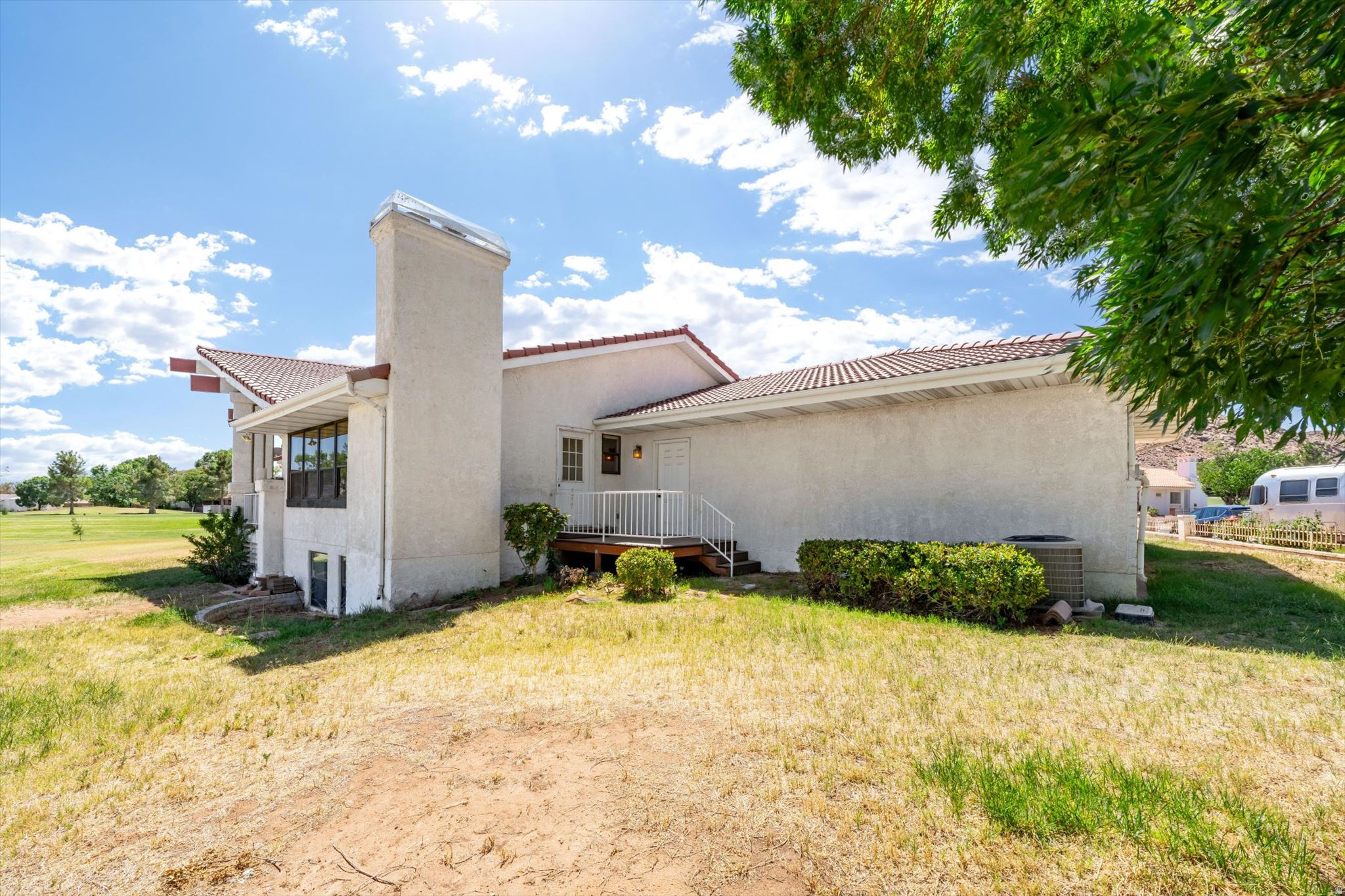 BLOOMINGTON COUNTRY CLUB 6 - Residential