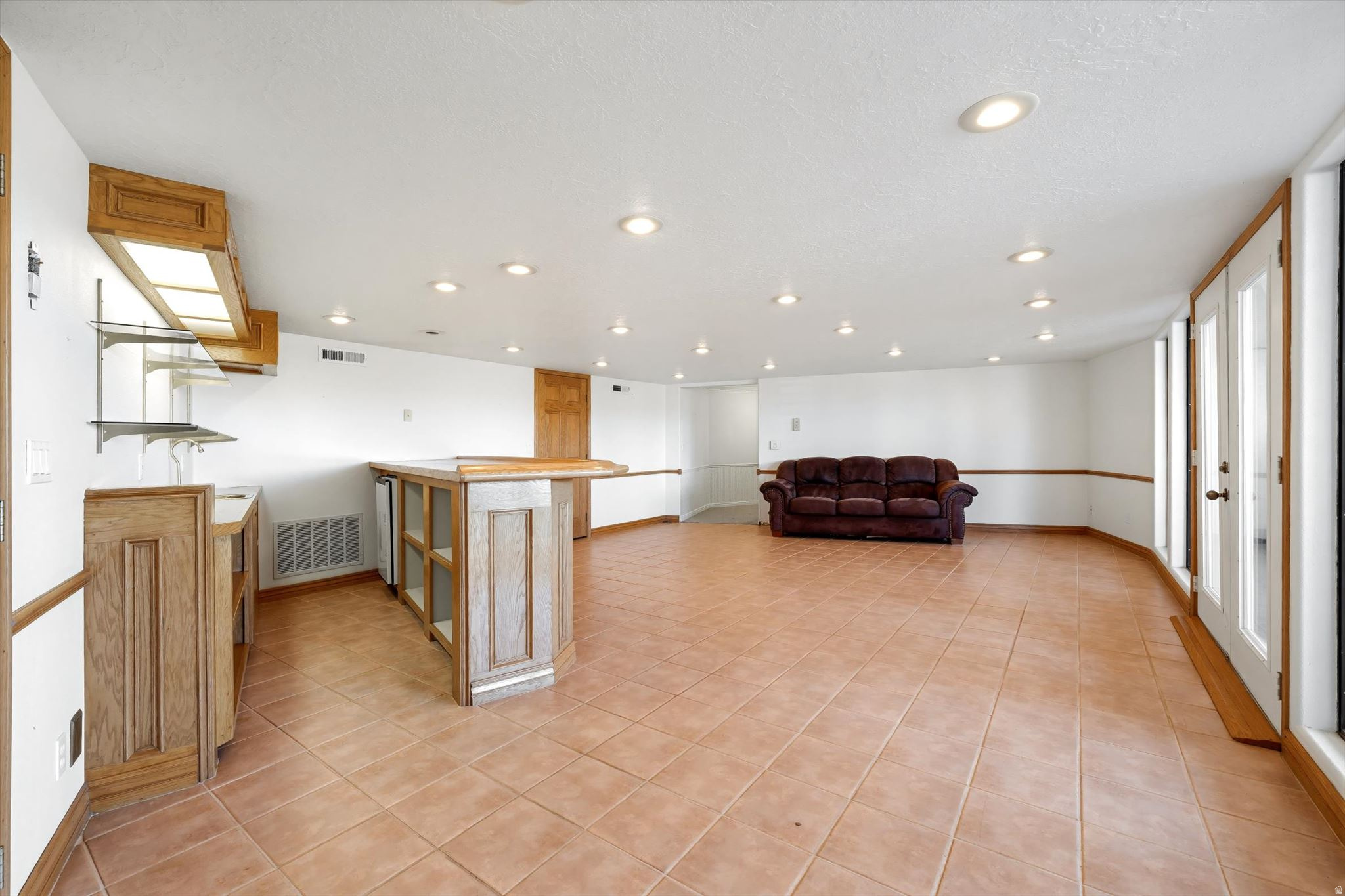 BLOOMINGTON COUNTRY CLUB 6 - Residential