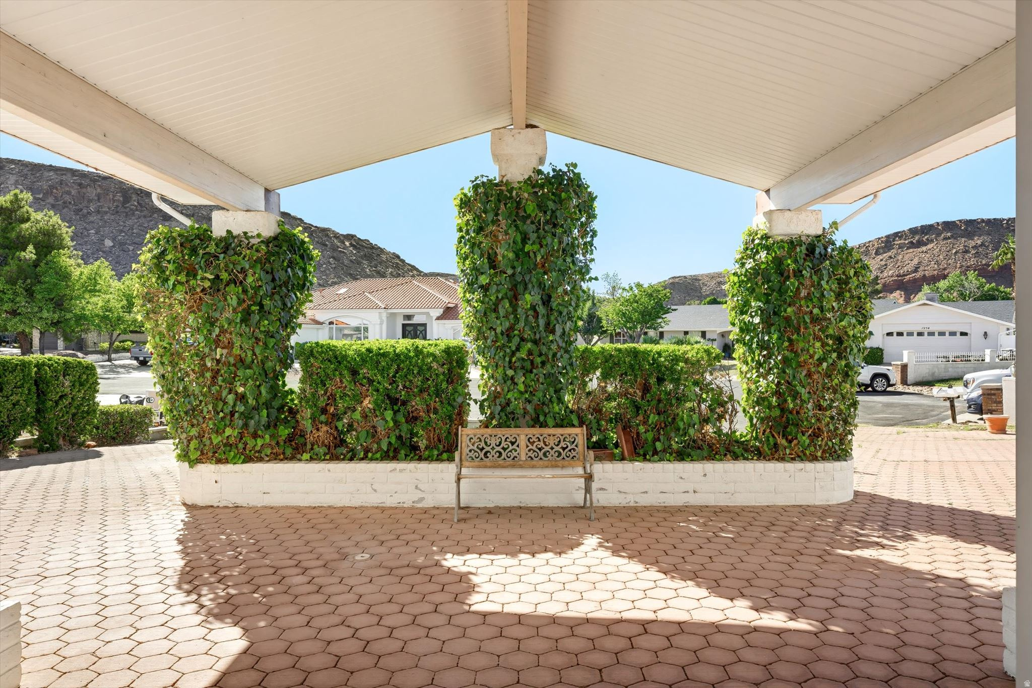 BLOOMINGTON COUNTRY CLUB 6 - Residential