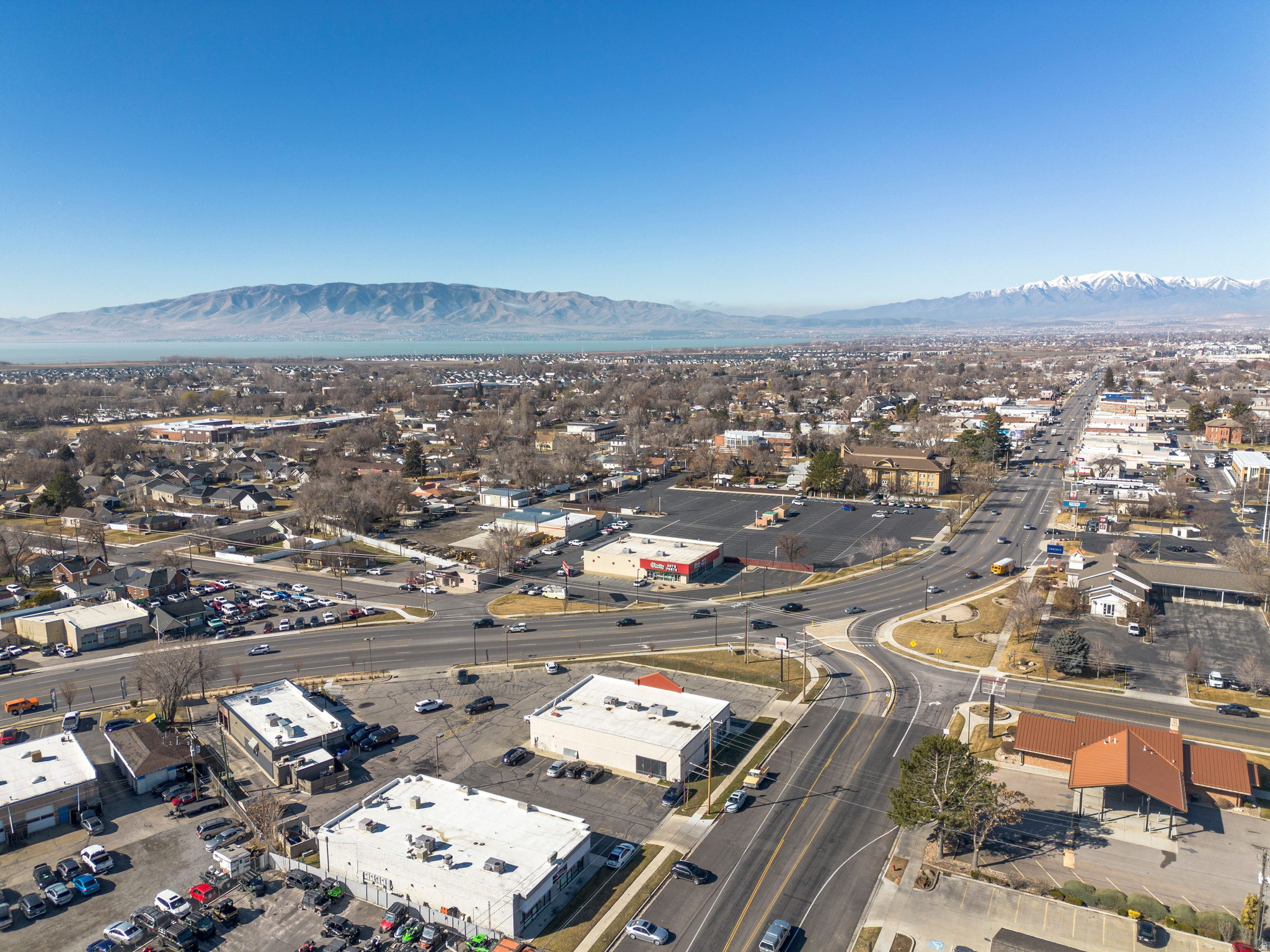 UTAH PLAZA - Commercial Sale