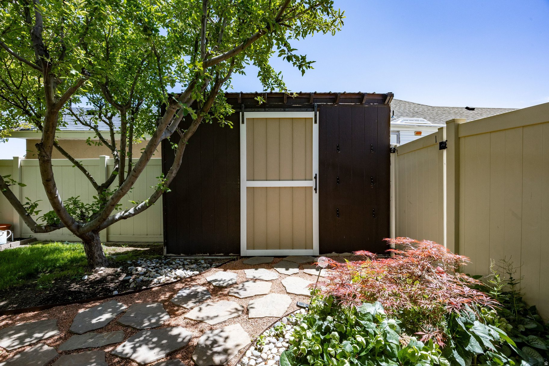 HUNTER VILLAGE PHASE 15 - Residential