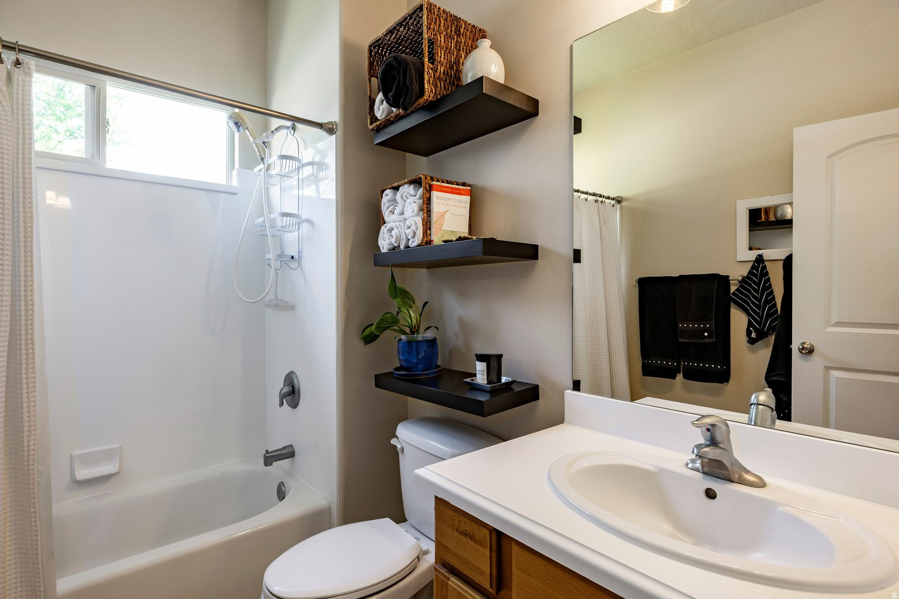 HUNTER VILLAGE PHASE 15 - Residential