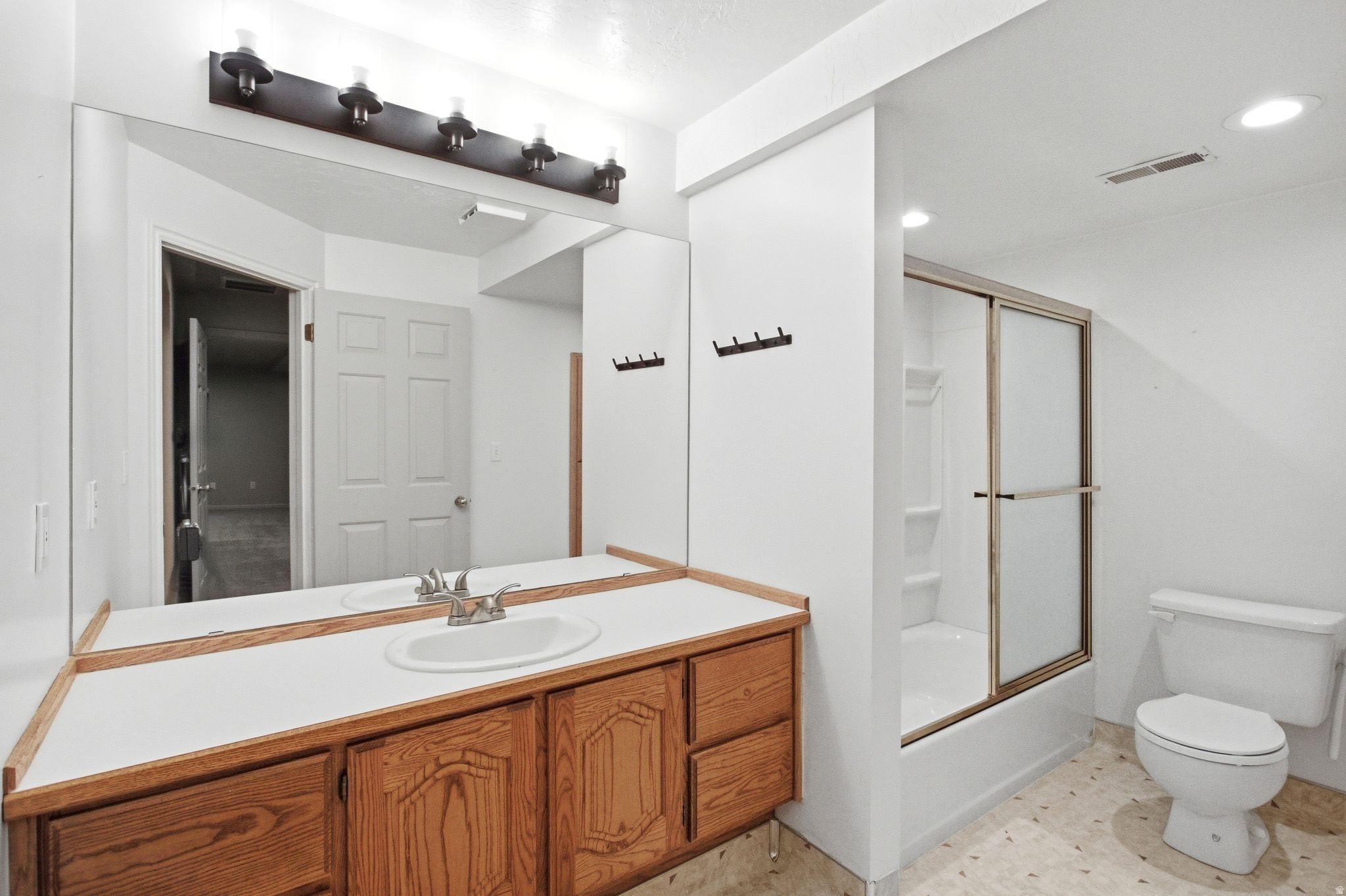 SHADYBROOK CONDM - Residential