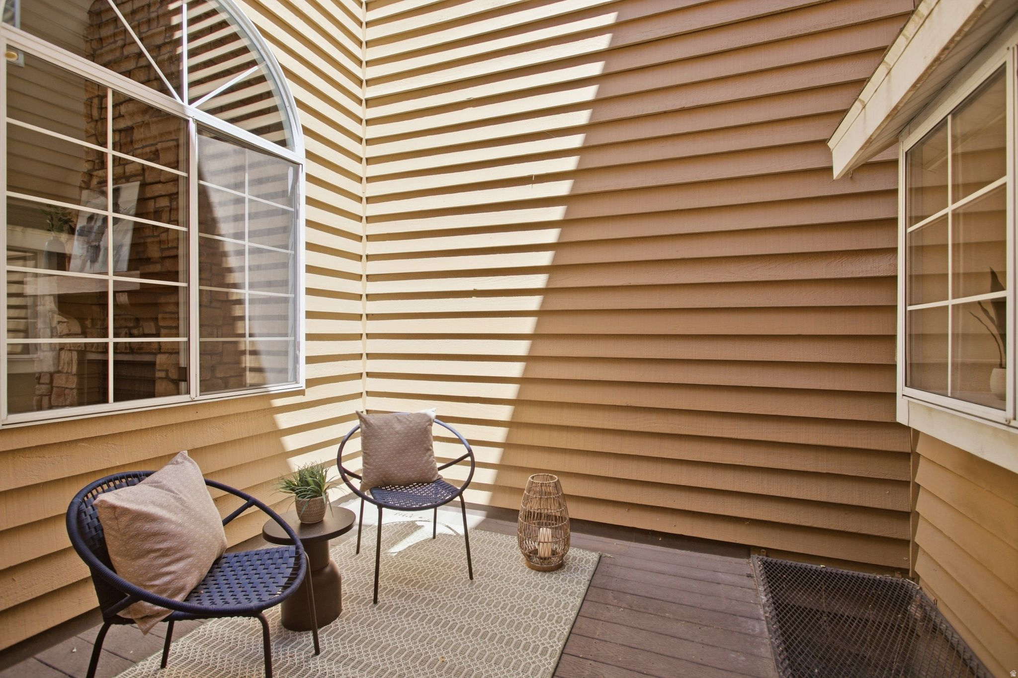 SHADYBROOK CONDM - Residential