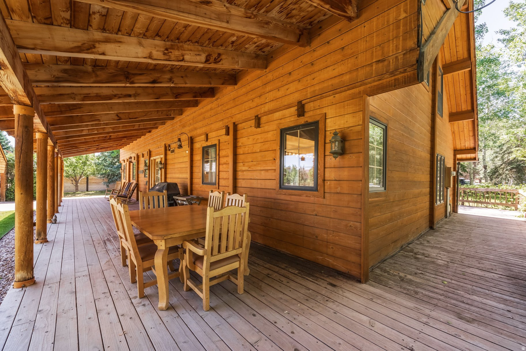 HOLIDAY RANCHETTES S - Residential