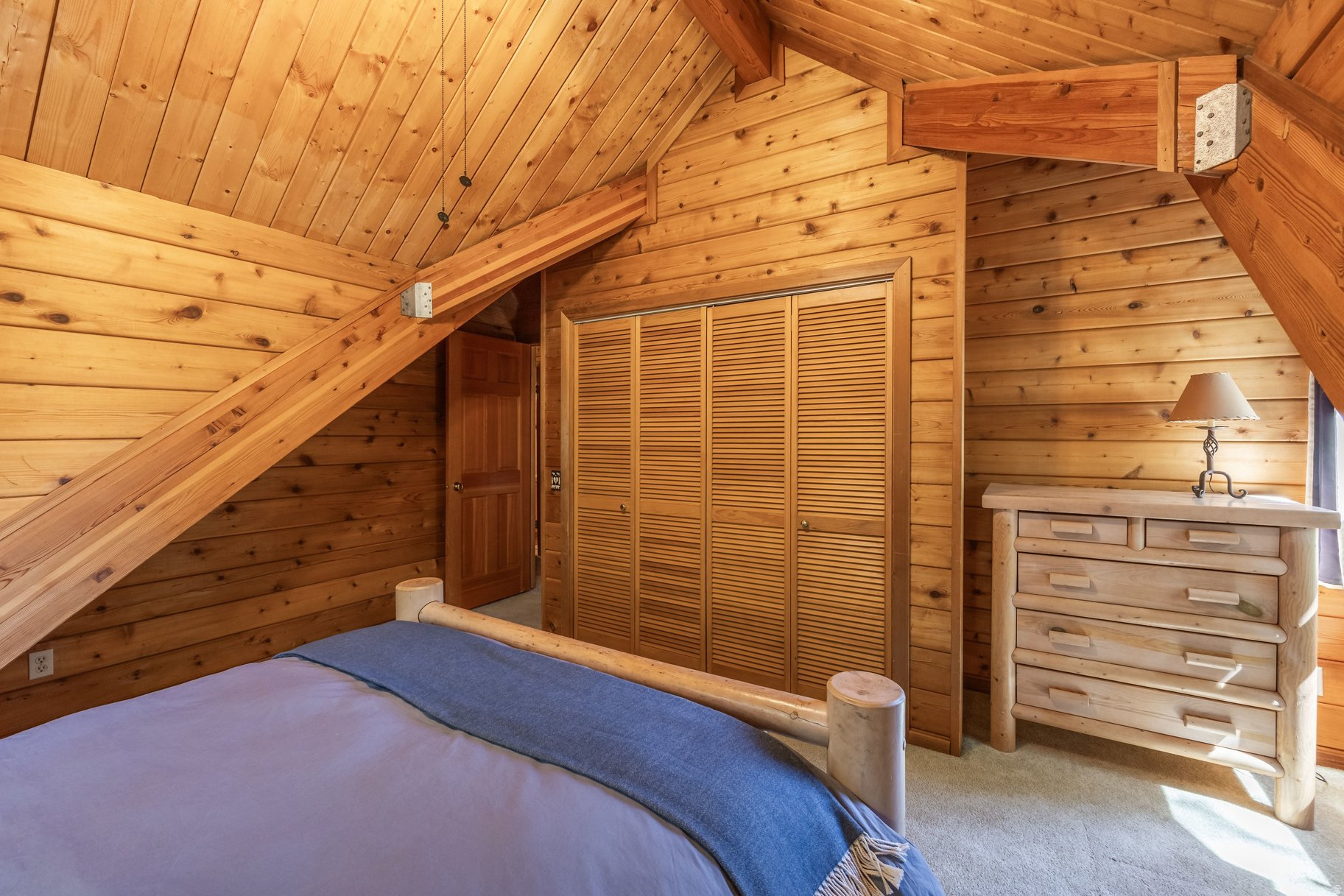 HOLIDAY RANCHETTES S - Residential