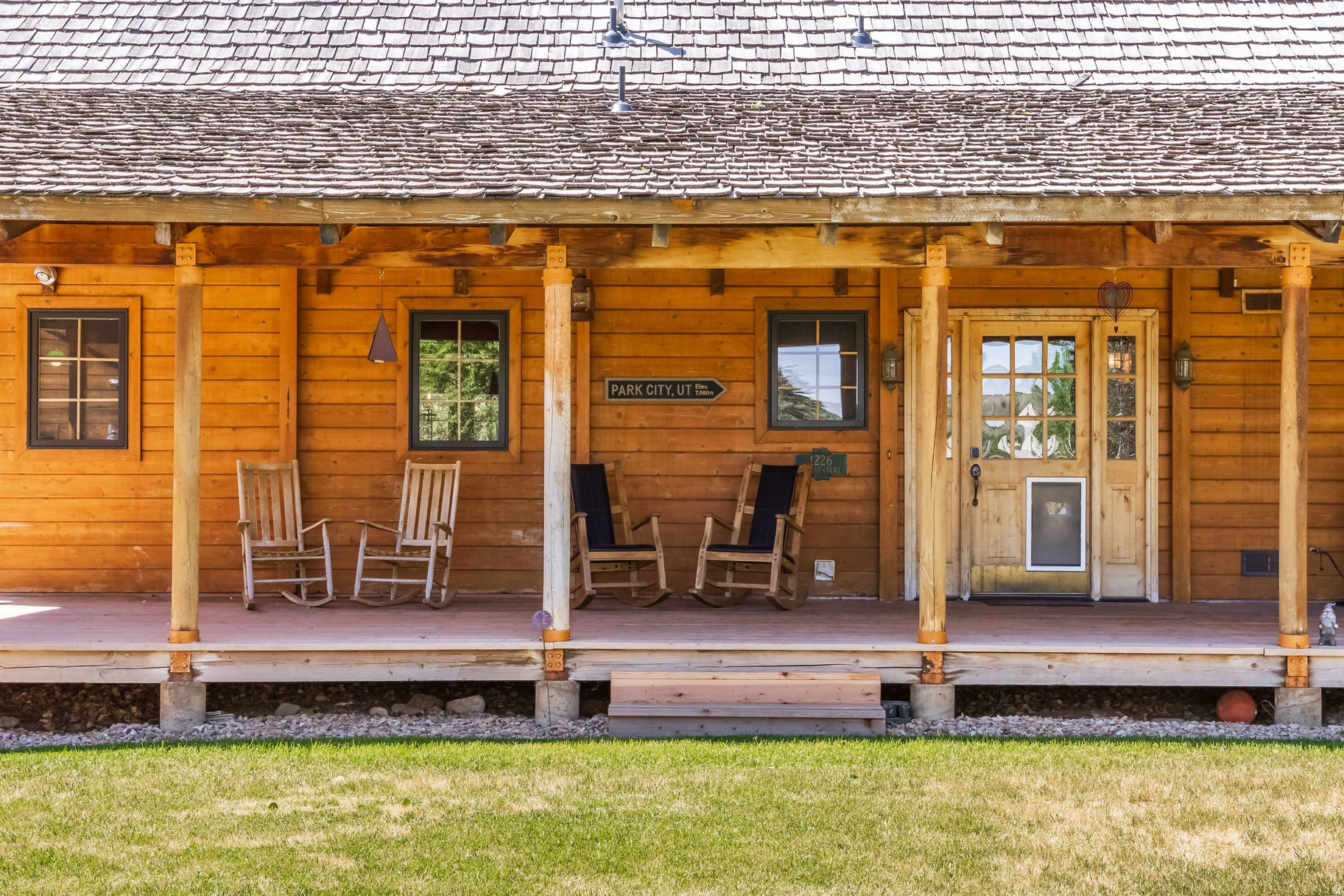 HOLIDAY RANCHETTES S - Residential