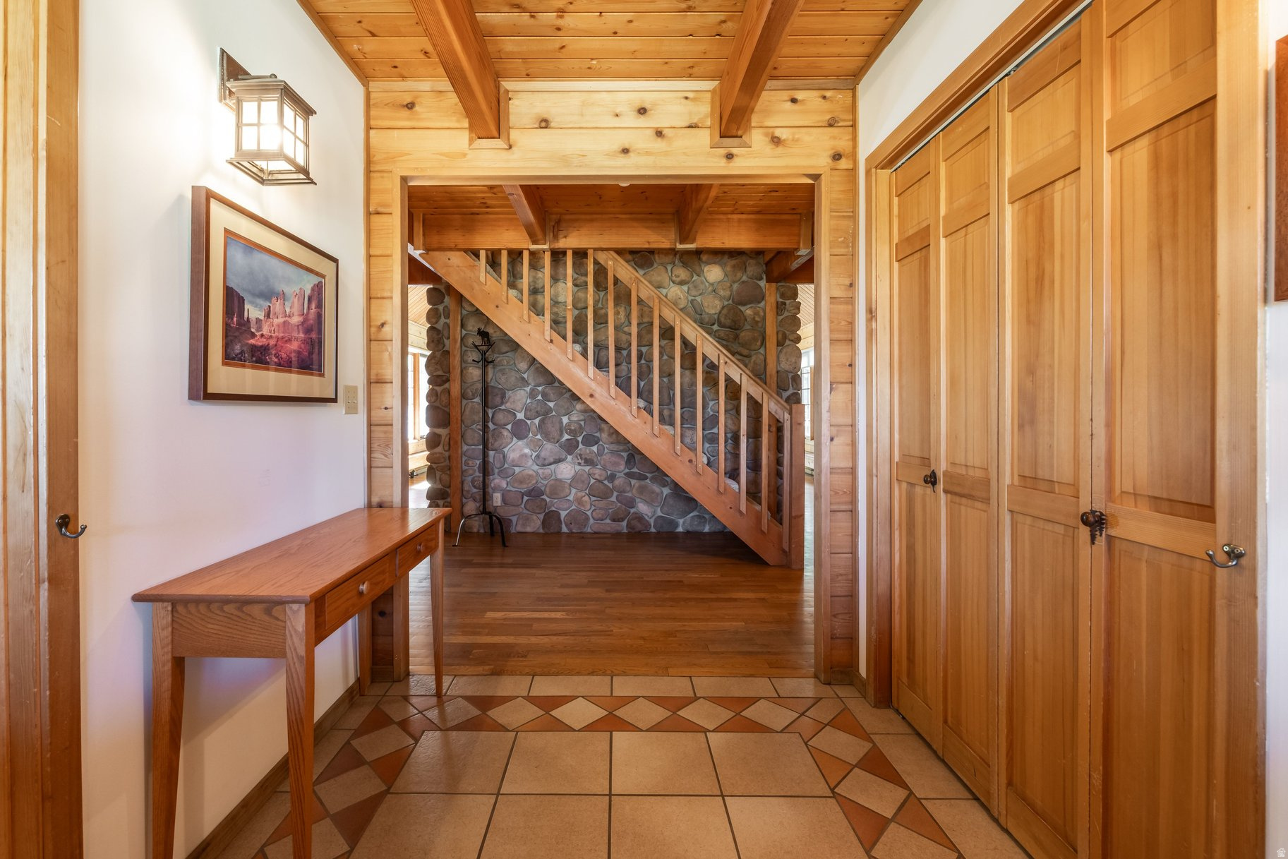 HOLIDAY RANCHETTES S - Residential